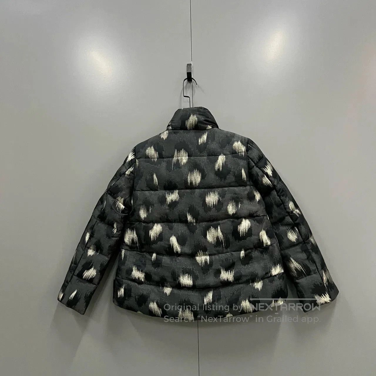 Moncler Moncler Deer Print Puffer Jacket. Size XS / US 0-2 / IT 36-38 - 2 Thumbnail