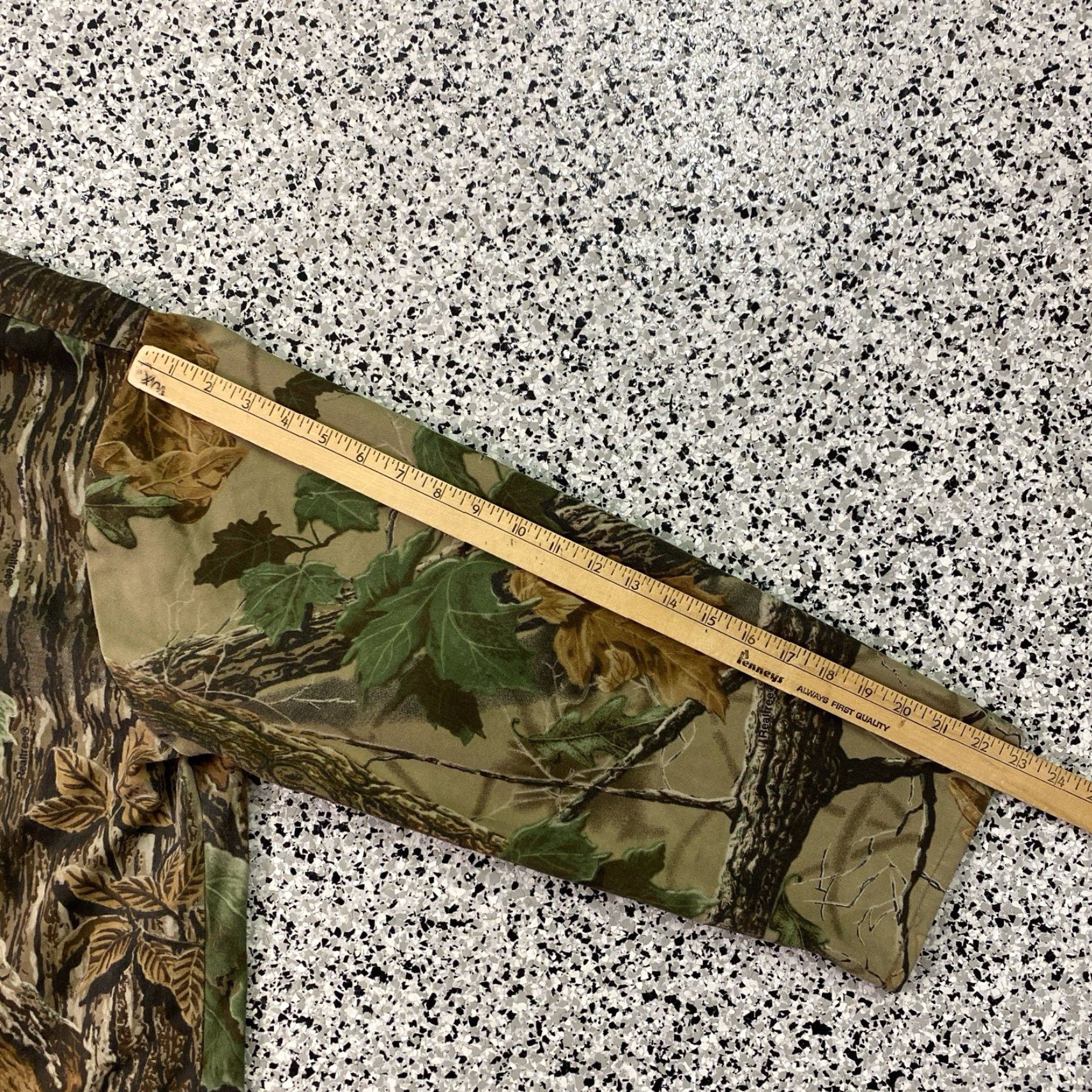 Realtree VTG Realtree Camo Gear Shirt Mens 3XL Button Up Long Sleeve Hunting Made In USA Size US XXL / EU 58 / 5 - 4 Thumbnail