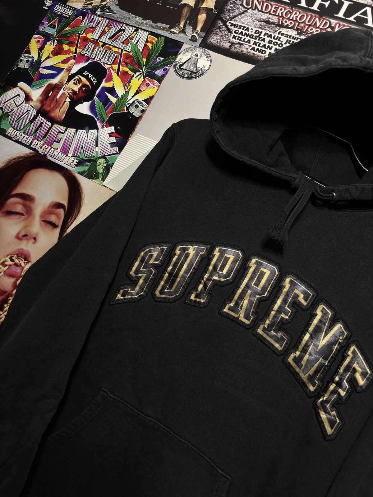 Supreme Supreme Arc Gold Logo World Famous Hoodie Size US L / EU 52-54 / 3 - 2 Thumbnail