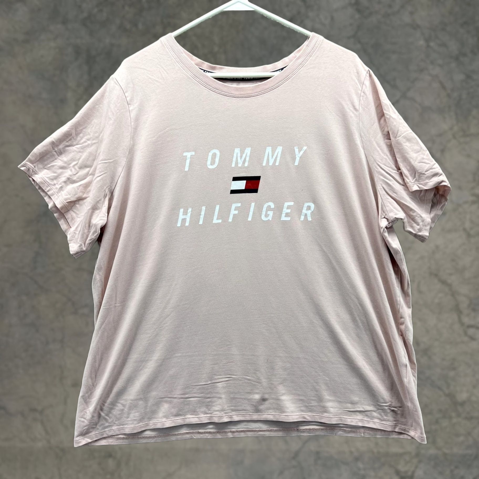 Tommy Hilfiger Tommy Hilfiger Shirt Womens 2X Pink Sport Logo Crew Neck Short Sleeve Jersey Top Size XXL / US 16-18 / IT 52-54 - 1 Thumbnail