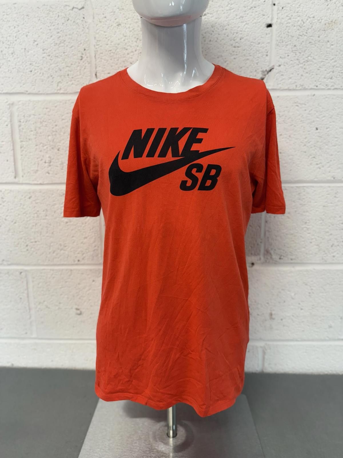 Nike Nike Orange Black SB Graphic Tee Mens Size M Size US M / EU 48-50 / 2 - 1 Thumbnail