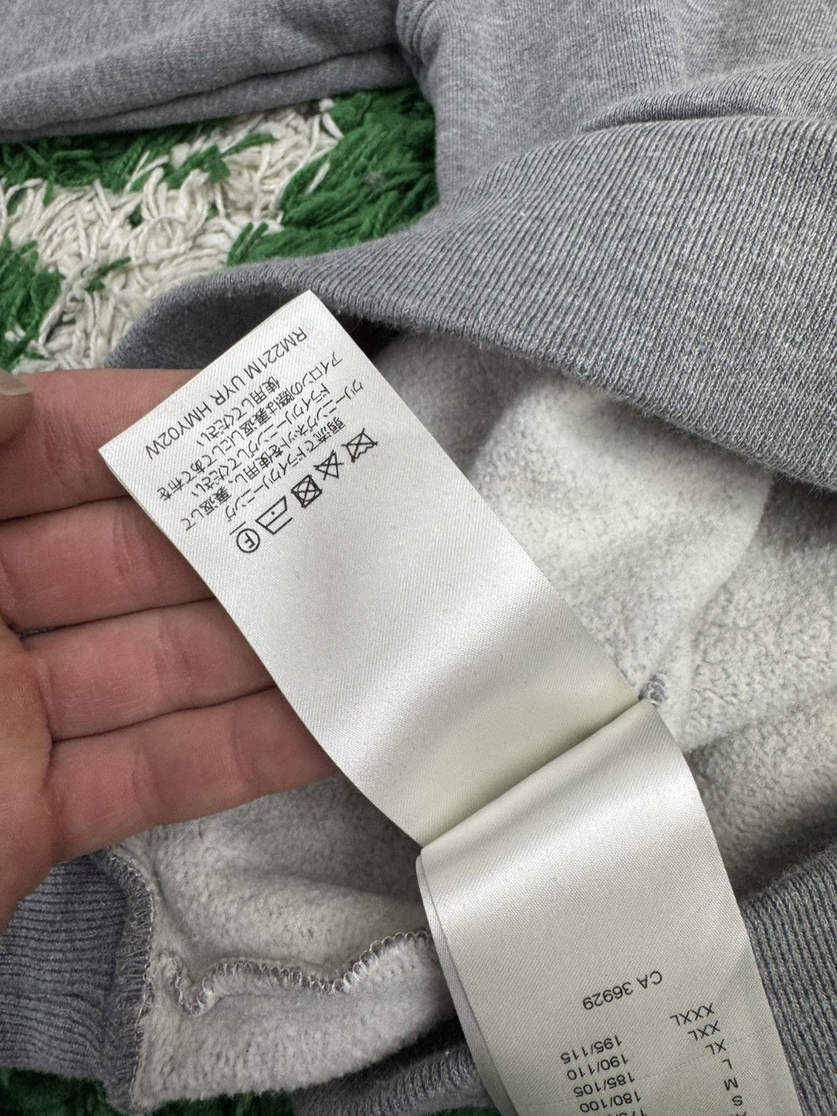Louis Vuitton × Nigo Louis Vuitton Nigo heart crew neck Size US S / EU 44-46 / 1 - 10 Thumbnail