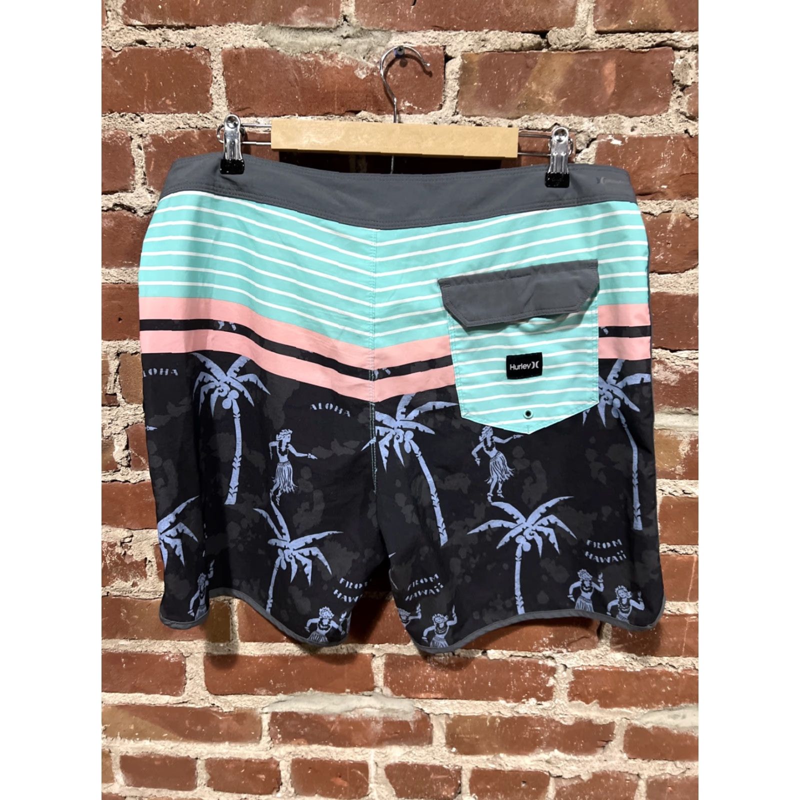 Hurley Hurley Phantom Board Shorts Mens 36 Hula Girl Swim Trunks Blue Hawaii Beach Aloha Pattern Phantom Men Board Shorts Girls? Size US 36 / EU 52 - 3 Thumbnail