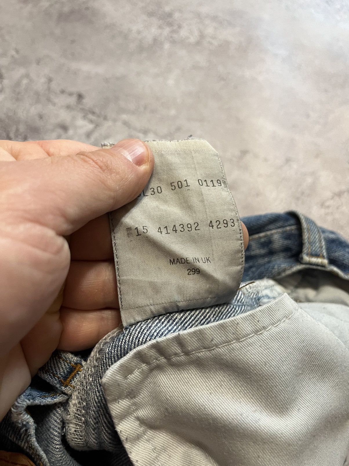 Levi's Vintage Levi’s women’s 501 denim jeans Size 29" - 9 Thumbnail