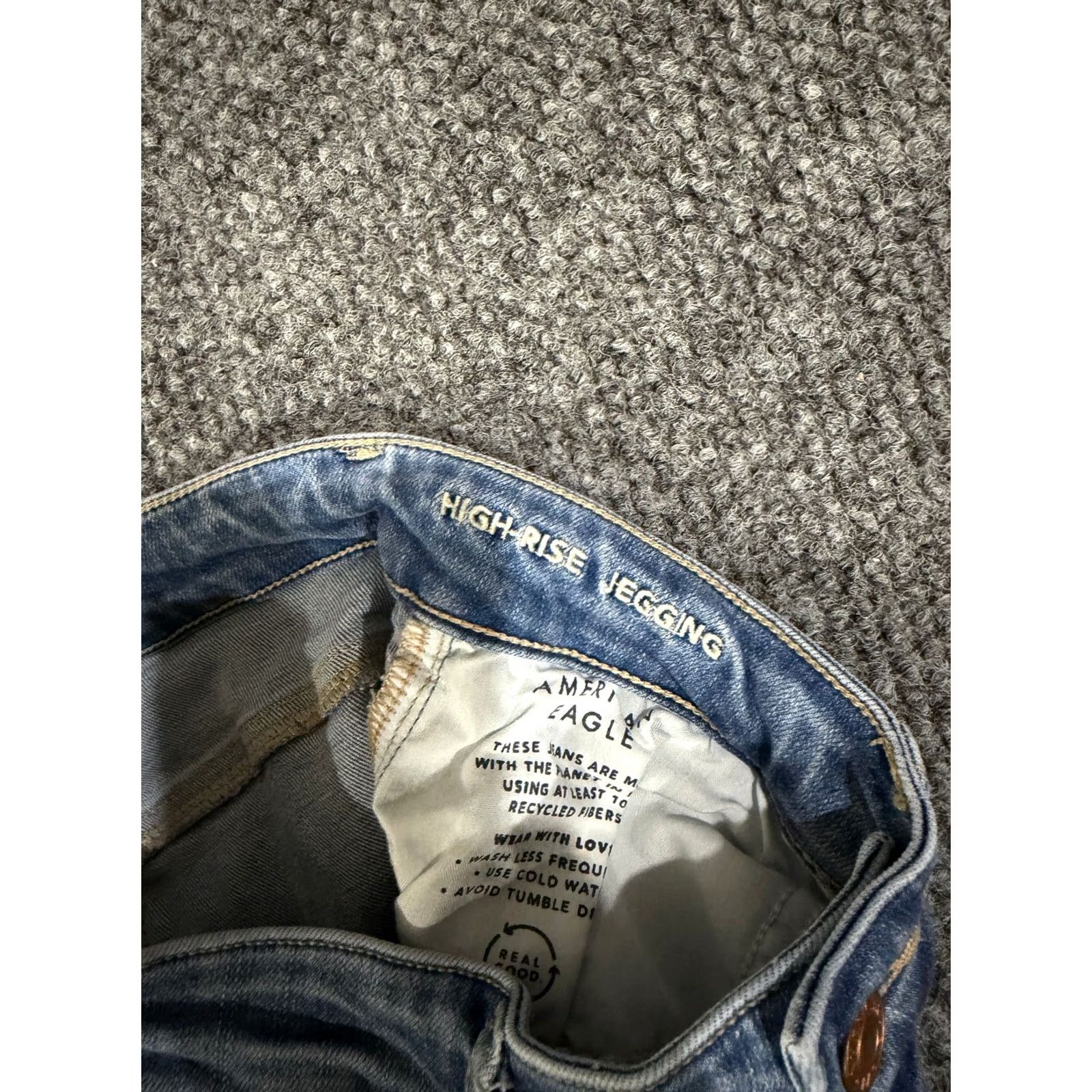 American Eagle Outfitters American Eagle Outfitters Jeans Womens 6 Blue Distressed High Rise Jegging Stretch Denim 5-Pocket Classic Regular Mens? - Size 28" / US 6 / IT 42 - 6 Thumbnail