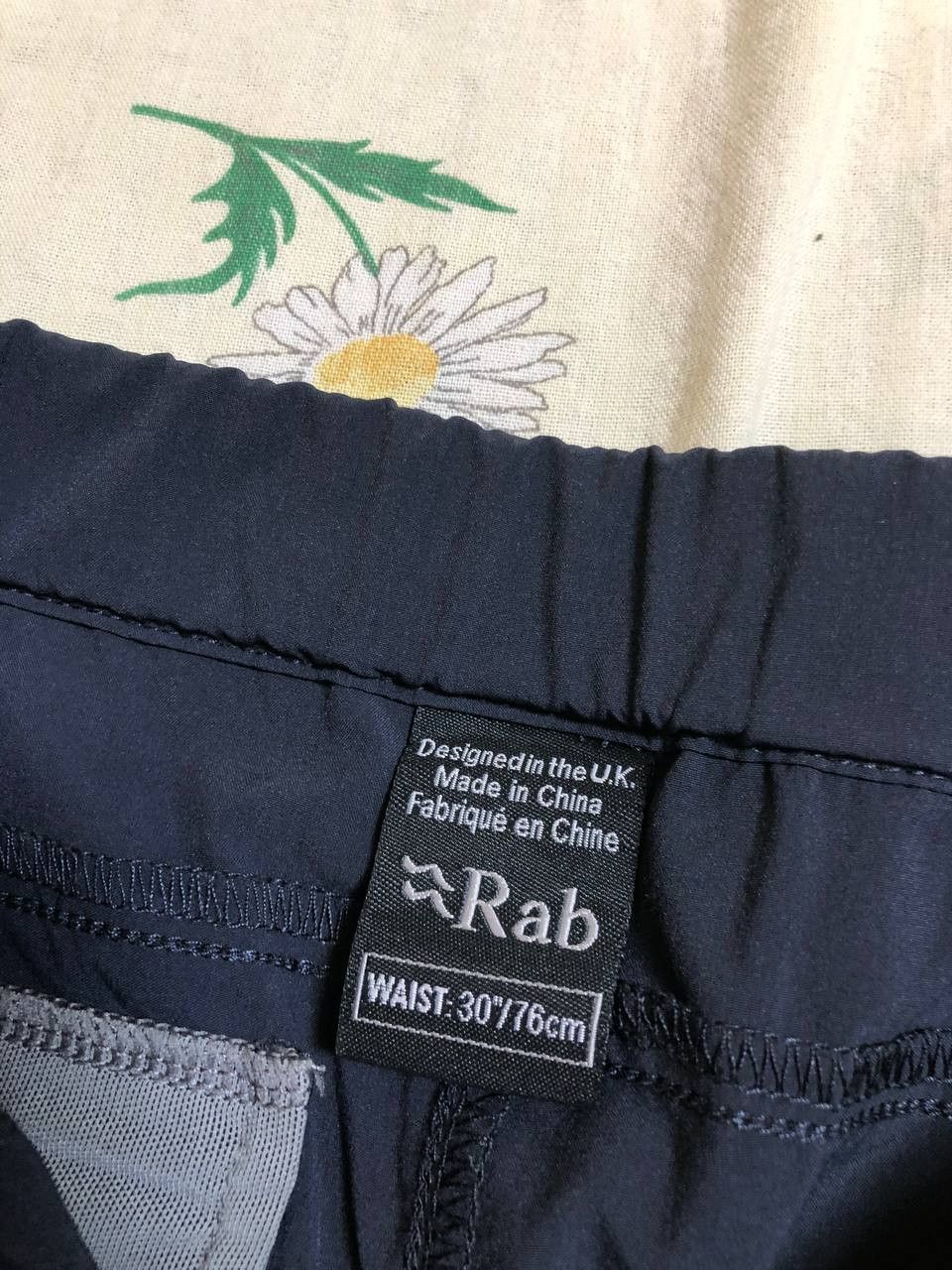 Rab Vintage Y2K Rab Nylon logo casual Shorts Size US 30 / EU 46 - 7 Thumbnail