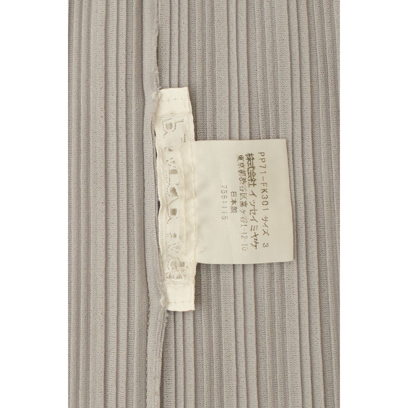 Issey Miyake Pleats Please Grey Mock Neck Short Sleeve Top Size L / US 10 / IT 46 - 5 Thumbnail