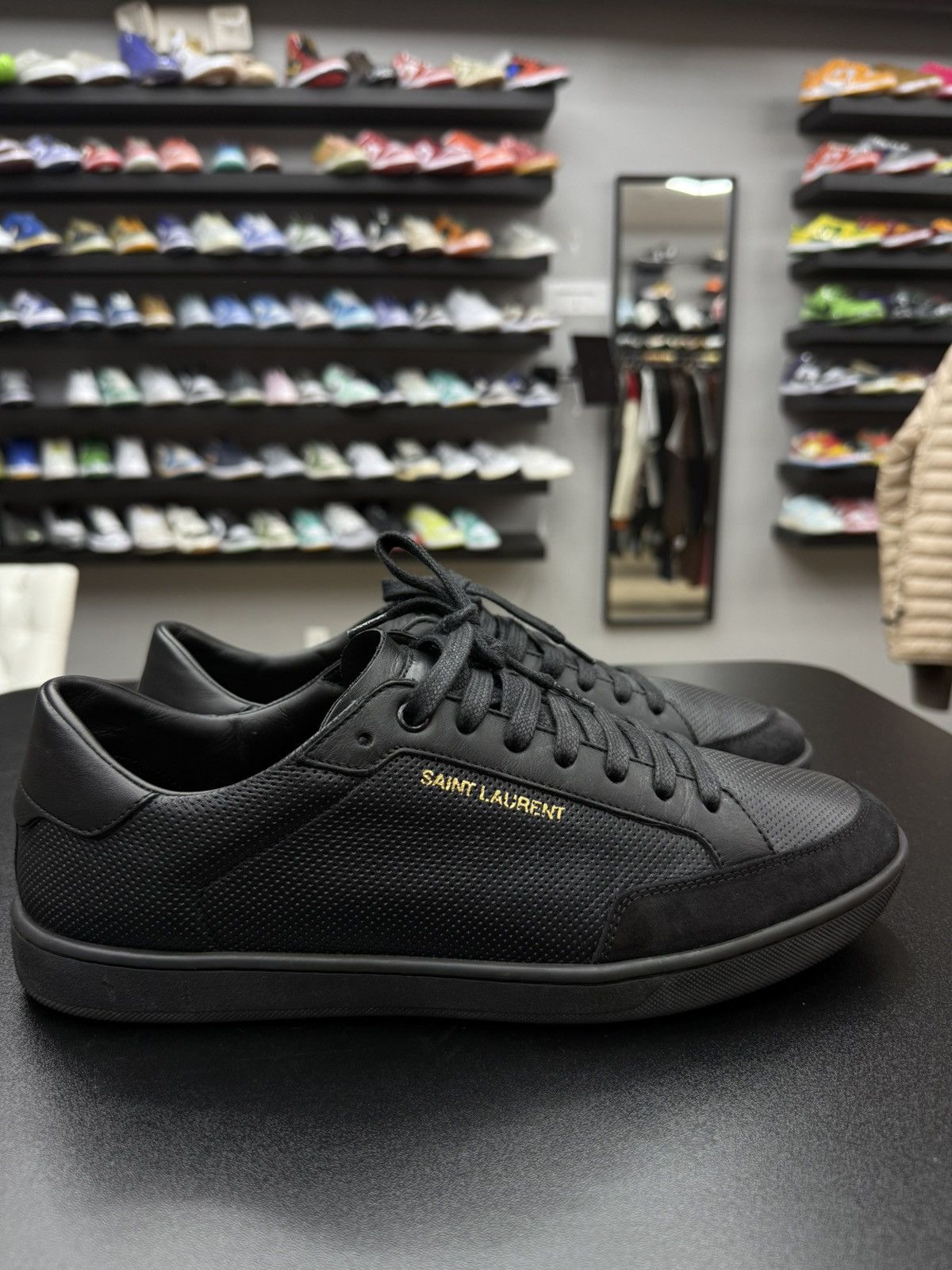 Saint Laurent Paris Saint Laurent Court Classic SL 10 Low Perforated Black 10 US Size US 10 / EU 43 - 3 Thumbnail