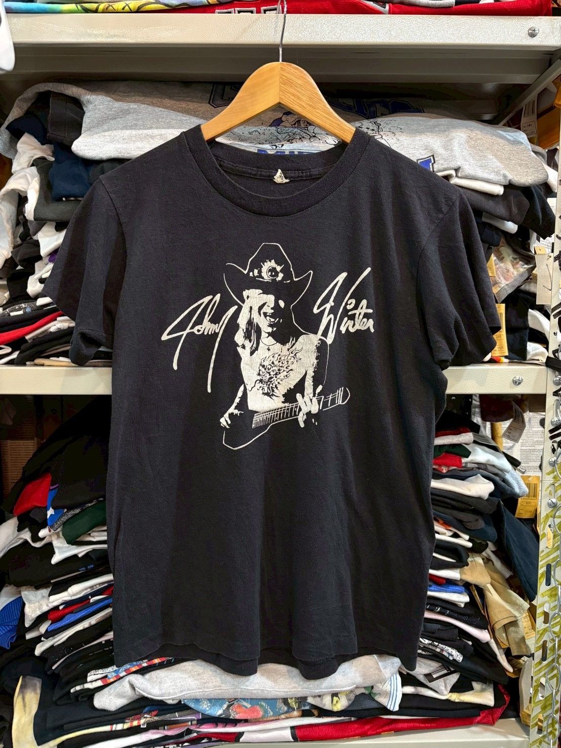 Band Tees Johnny winter 1986’s Size US M / EU 48-50 / 2 - 1 Thumbnail
