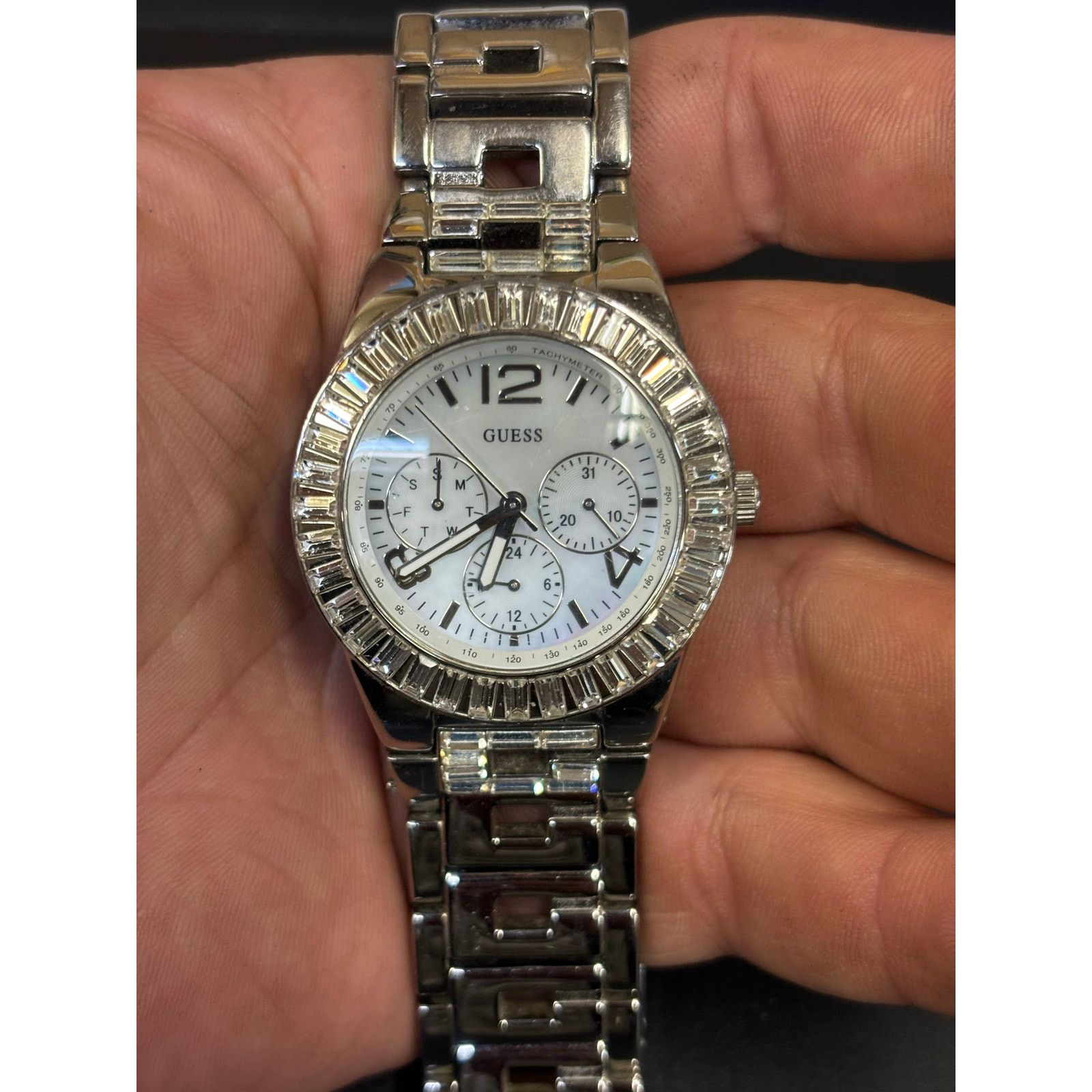 Guess Guess Silver Tone Men’s Watch! New Battery! Size ONE SIZE - 8 Thumbnail