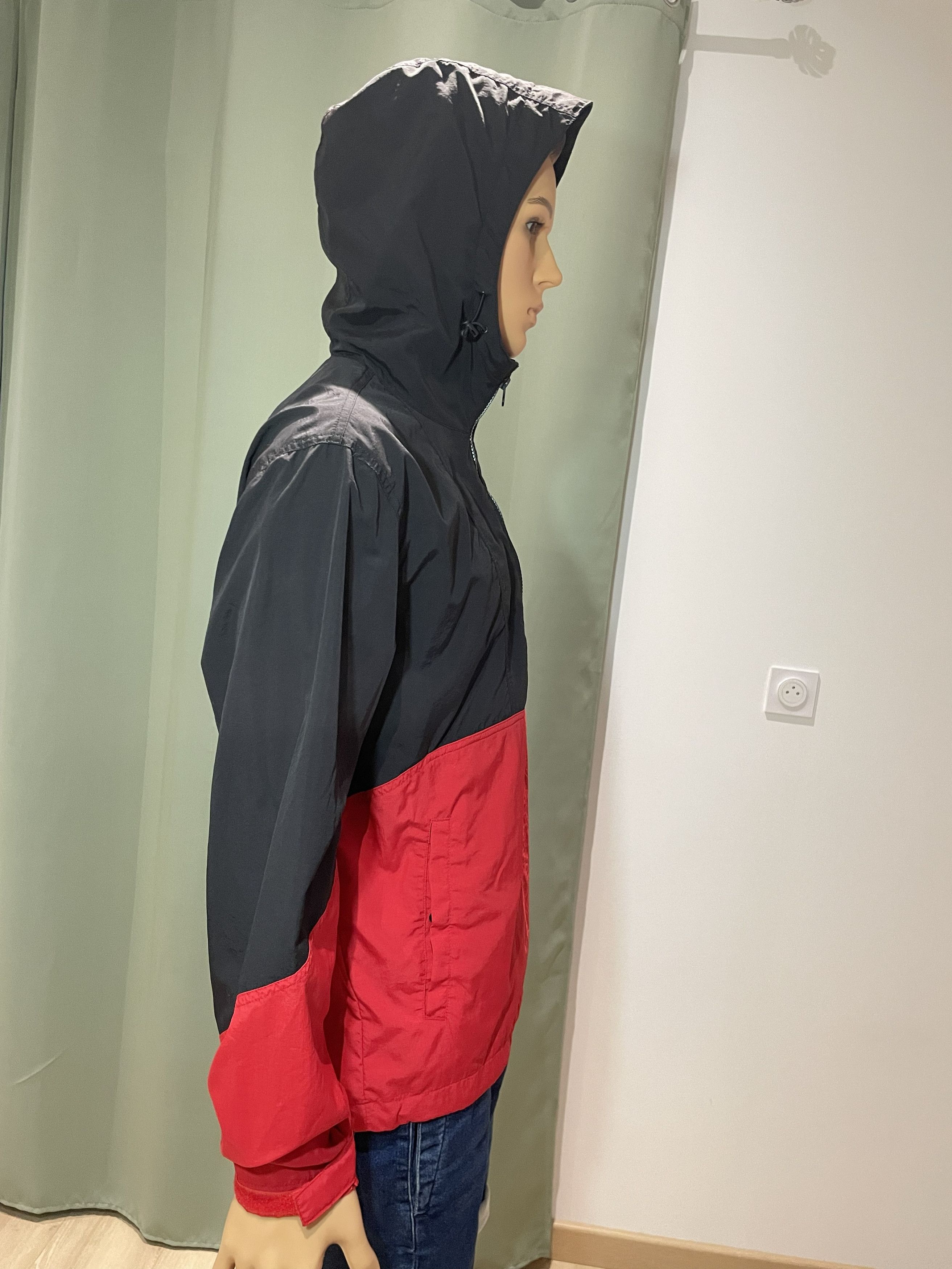Element ELEMENT Colorblock Windbreaker Anorak - Black/Red - Small Size US S / EU 44-46 / 1 - 5 Thumbnail