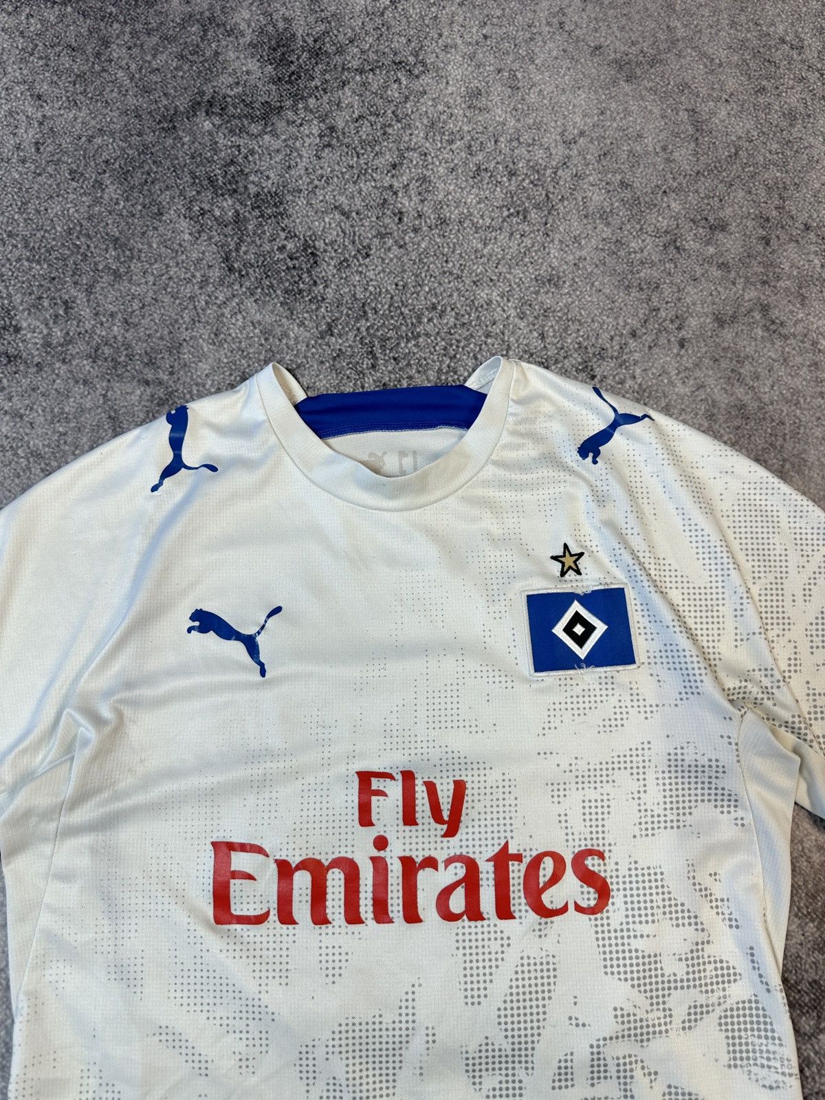 Puma × Vintage Vintage Puma Hamburger SV 23 Van Der Vaart Soccer Jersey S Size US S / EU 44-46 / 1 - 3 Thumbnail