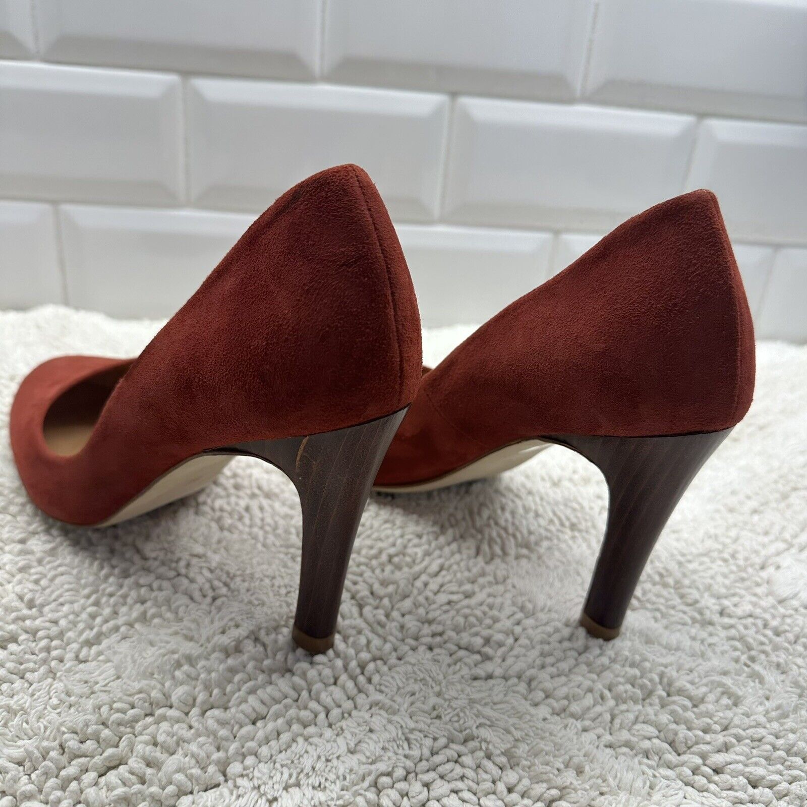 Other Round Toe Suede Pumps In Deep Terracotta 38 Made In Spain Size US 7.5 / IT 37.5 - 5 Thumbnail