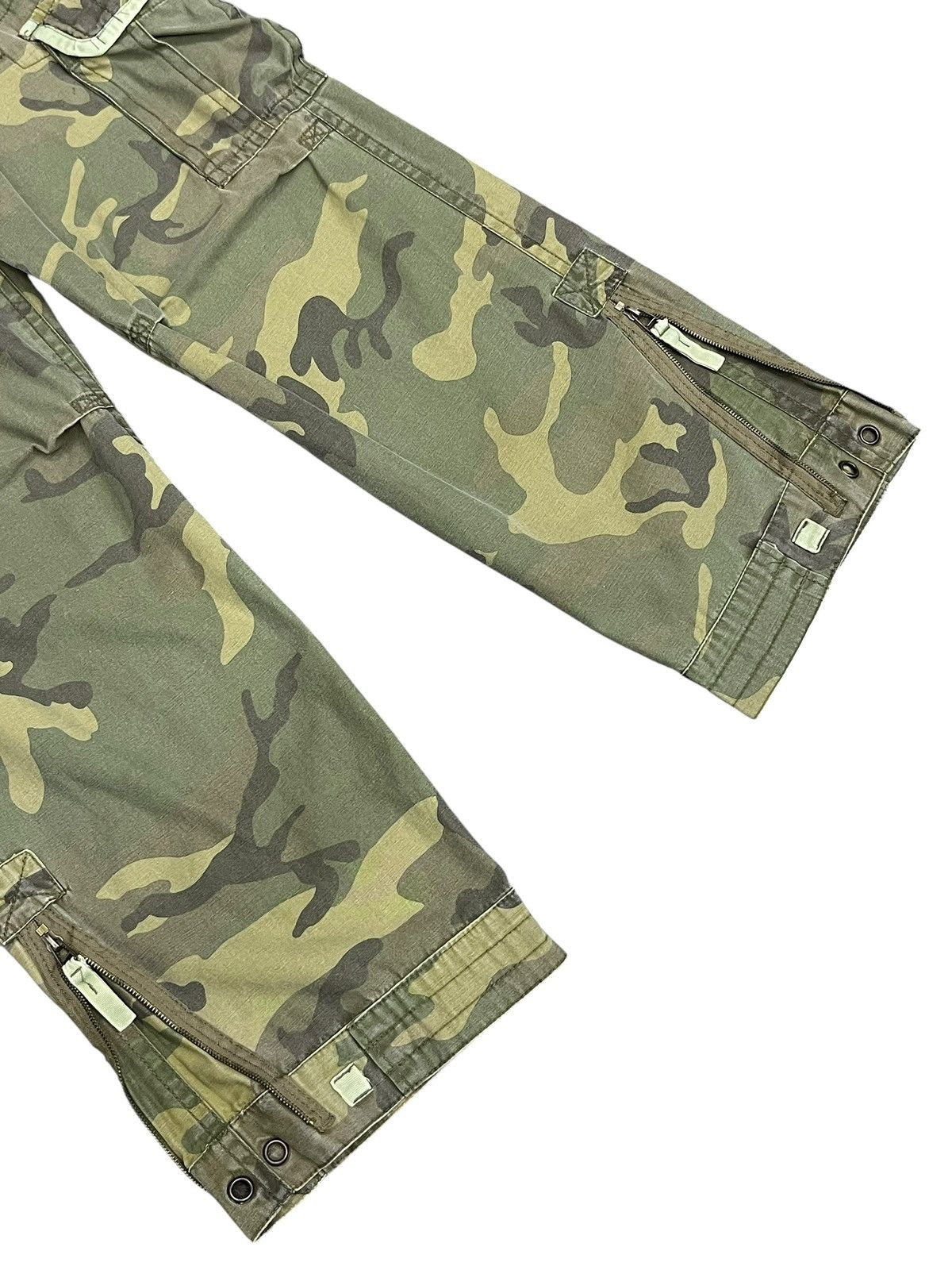 Abercrombie & Fitch 💥Vintage Y2K A&F Military Camo Zip Leg Baggy Cargo Pants Size US 34 / EU 50 - 7 Thumbnail