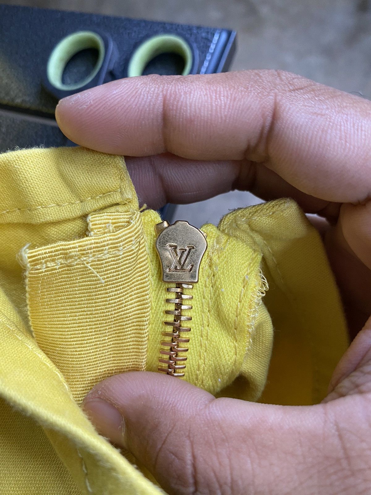 Louis Vuitton Yellow Side Zip Detail Jeans Size 27" / US 4 / IT 40 - 11 Thumbnail