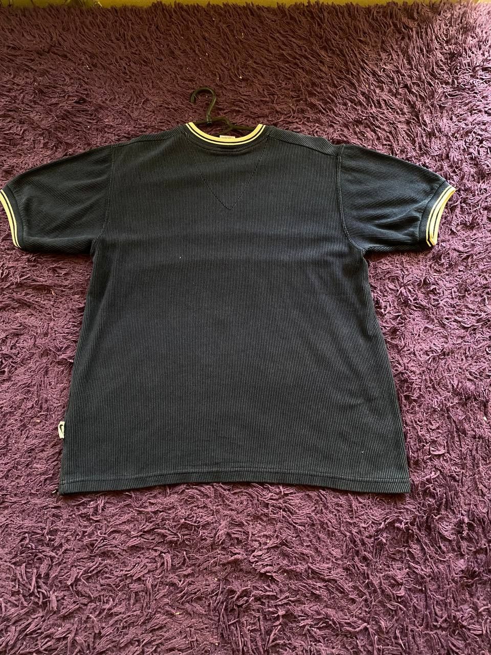 Nike × Vintage Vintage Nike Y2K Logo Swoosh T Shirt Tee Size US L / EU 52-54 / 3 - 12 Thumbnail