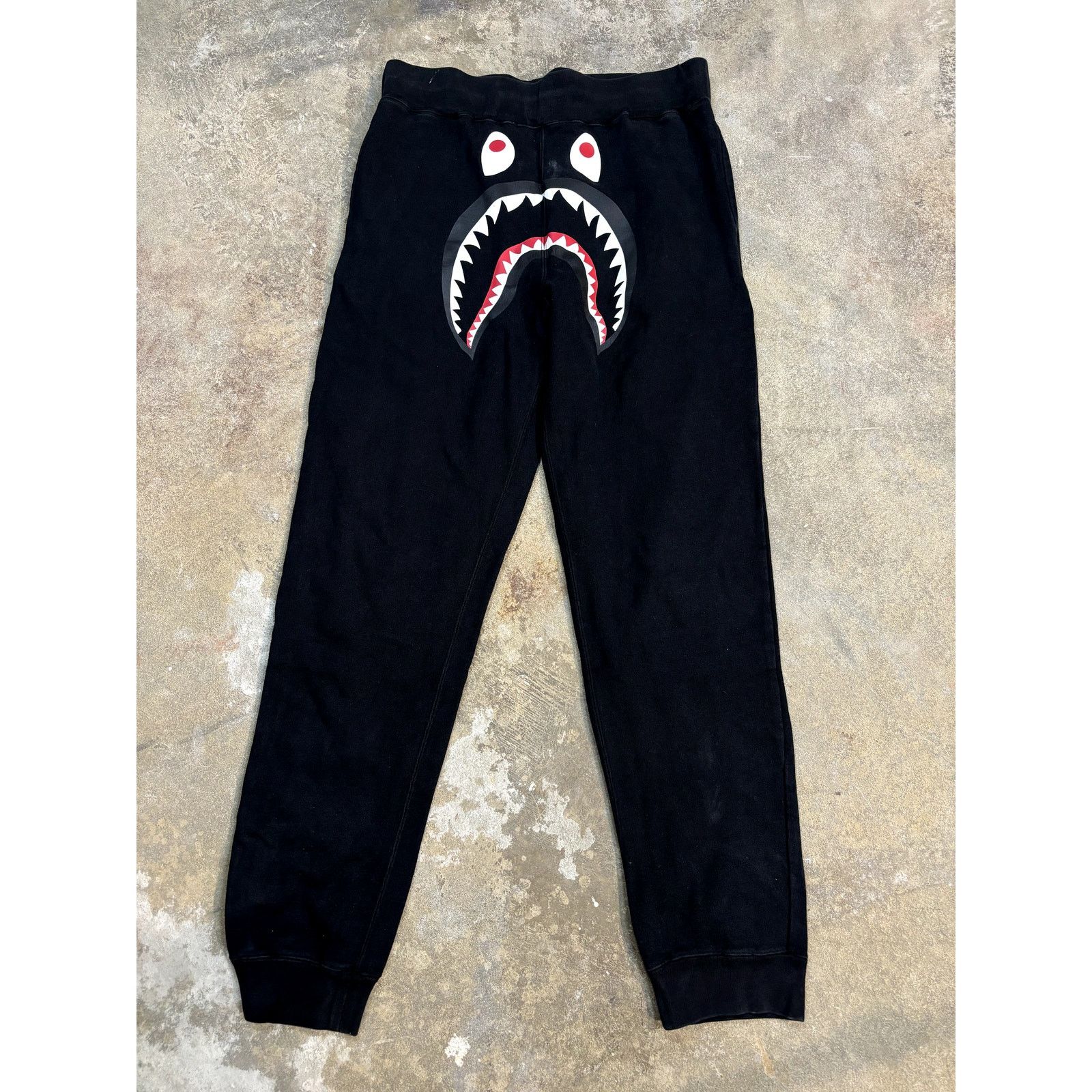 パンツ BAPE REFLECTIVE SHARK 2LAYER PANTS Bape REFLECTIVE SHARK 2LAYER PANTS | Grailed