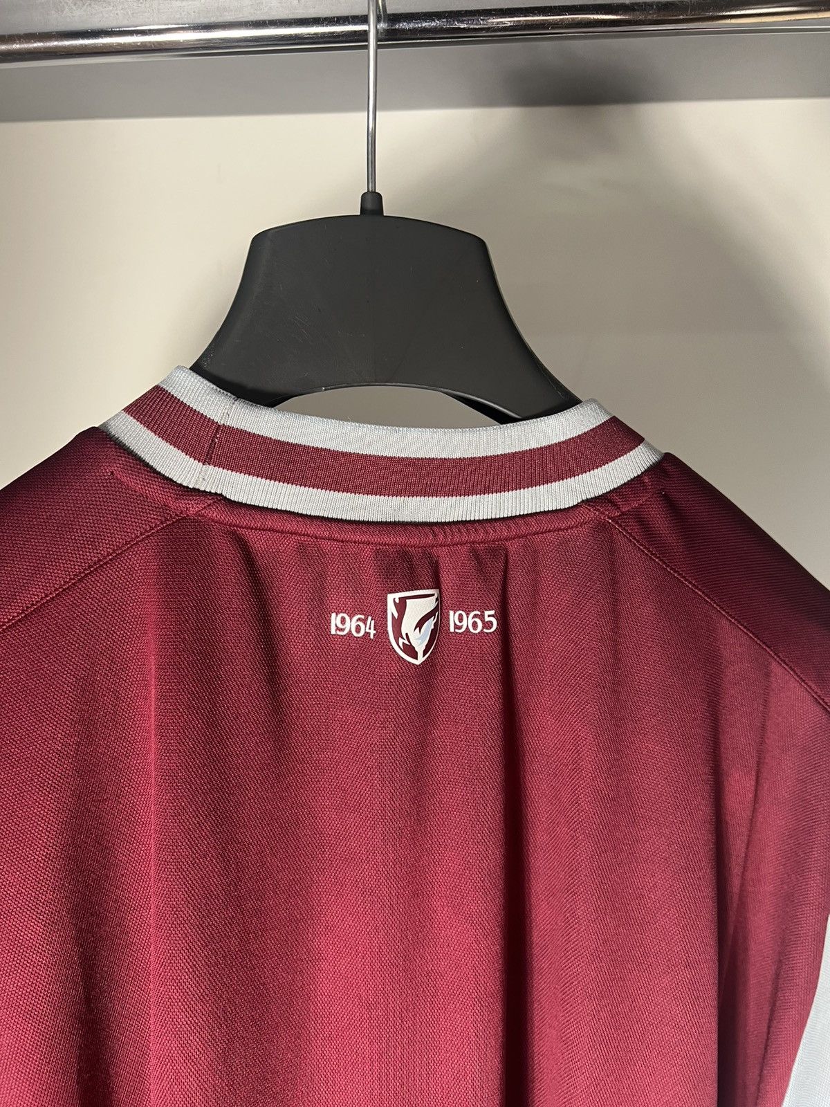 Vintage VERY RARE UMBRO FC WEST HAM UNITED ENGLAND SOCCER JERSEY 90s Size US XXL / EU 58 / 5 - 11 Thumbnail