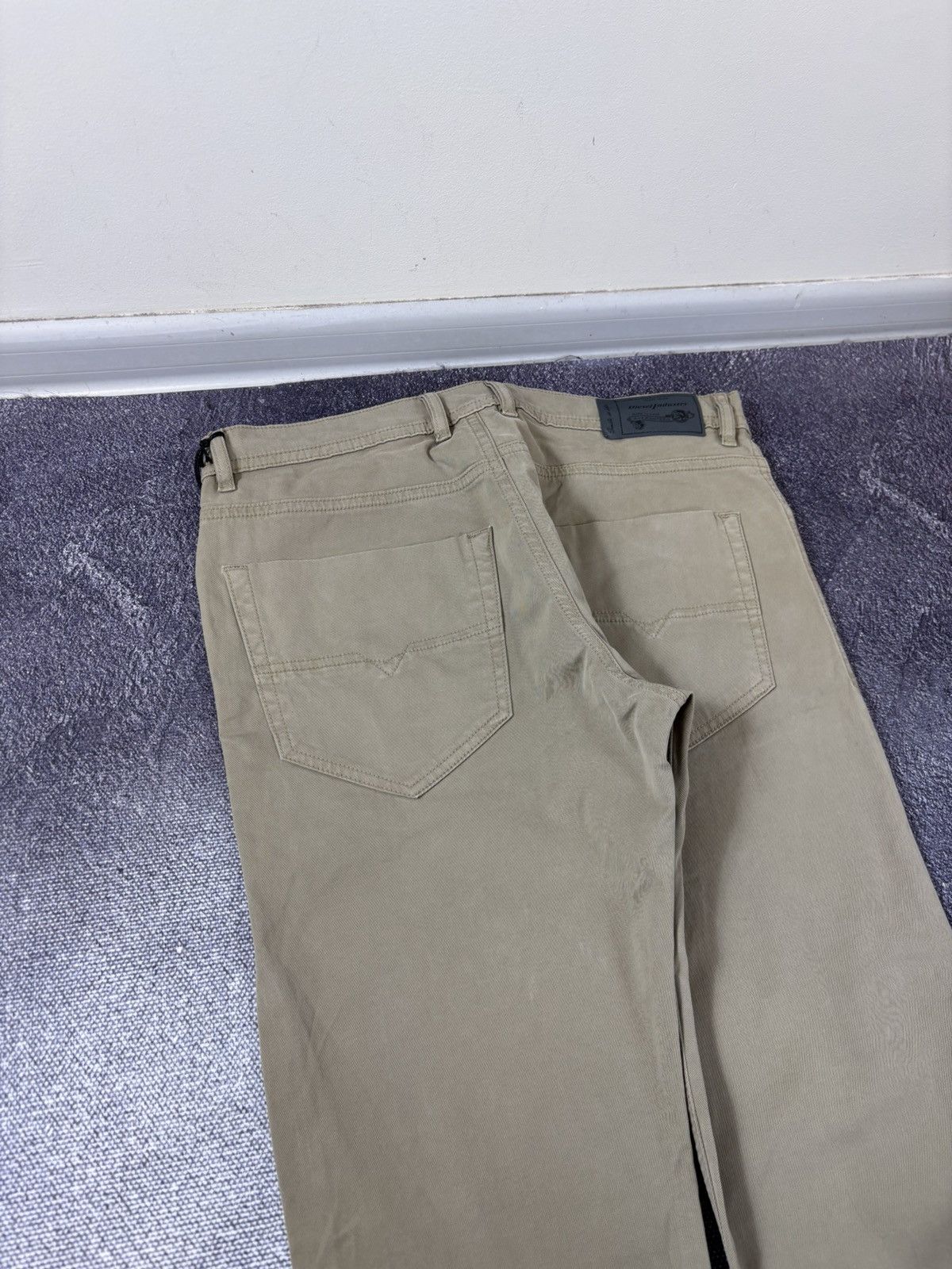 Diesel Diesel NWT Men’s Sand Beige Slim Fit Stretch Chino Pants Size US 30 / EU 46 - 17 Thumbnail