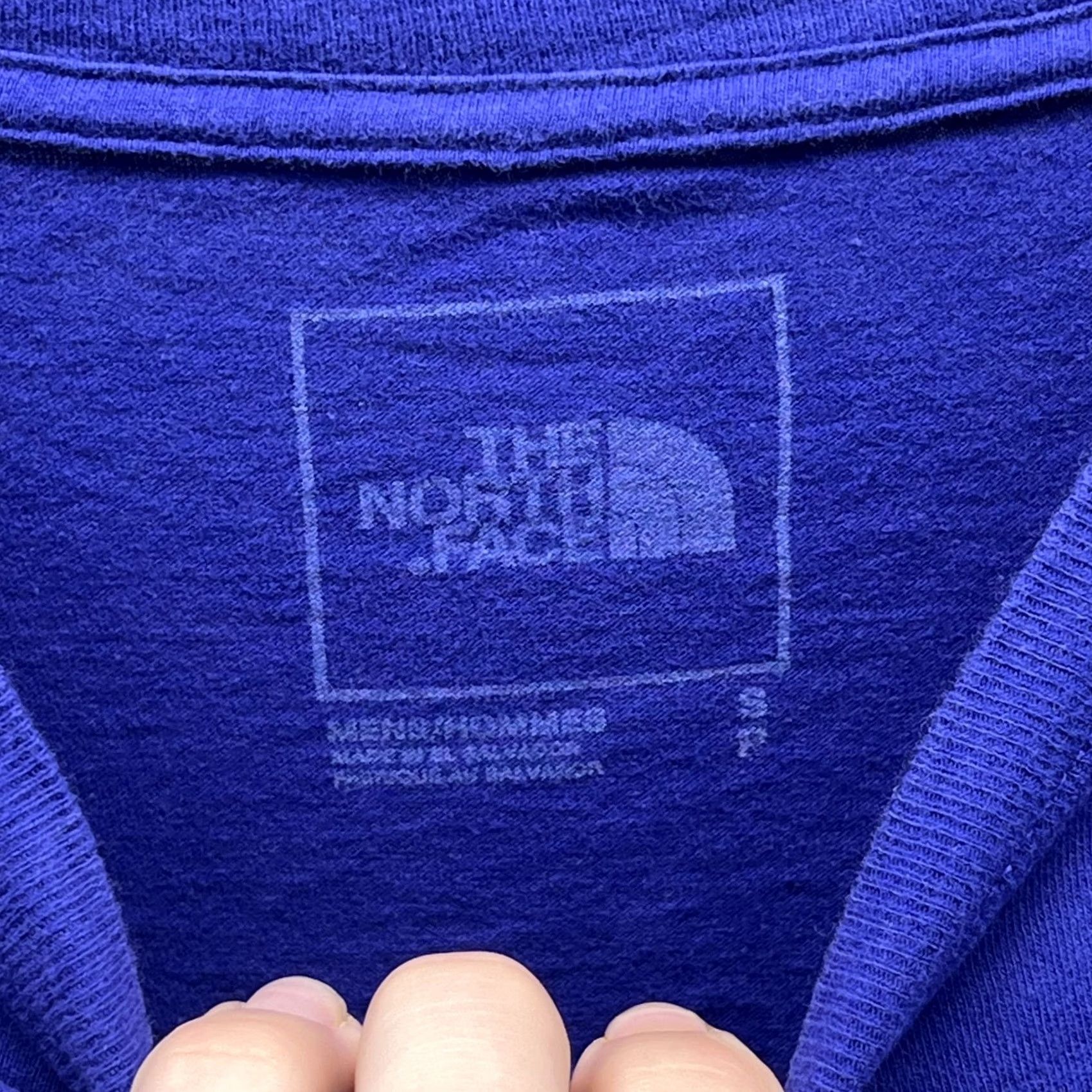 The North Face The North Face Shirt Mens S Blue Small Logo Tagless Tee Outdoor Casual Mens Small Blue Logo Tee Size US S / EU 44-46 / 1 - 3 Thumbnail