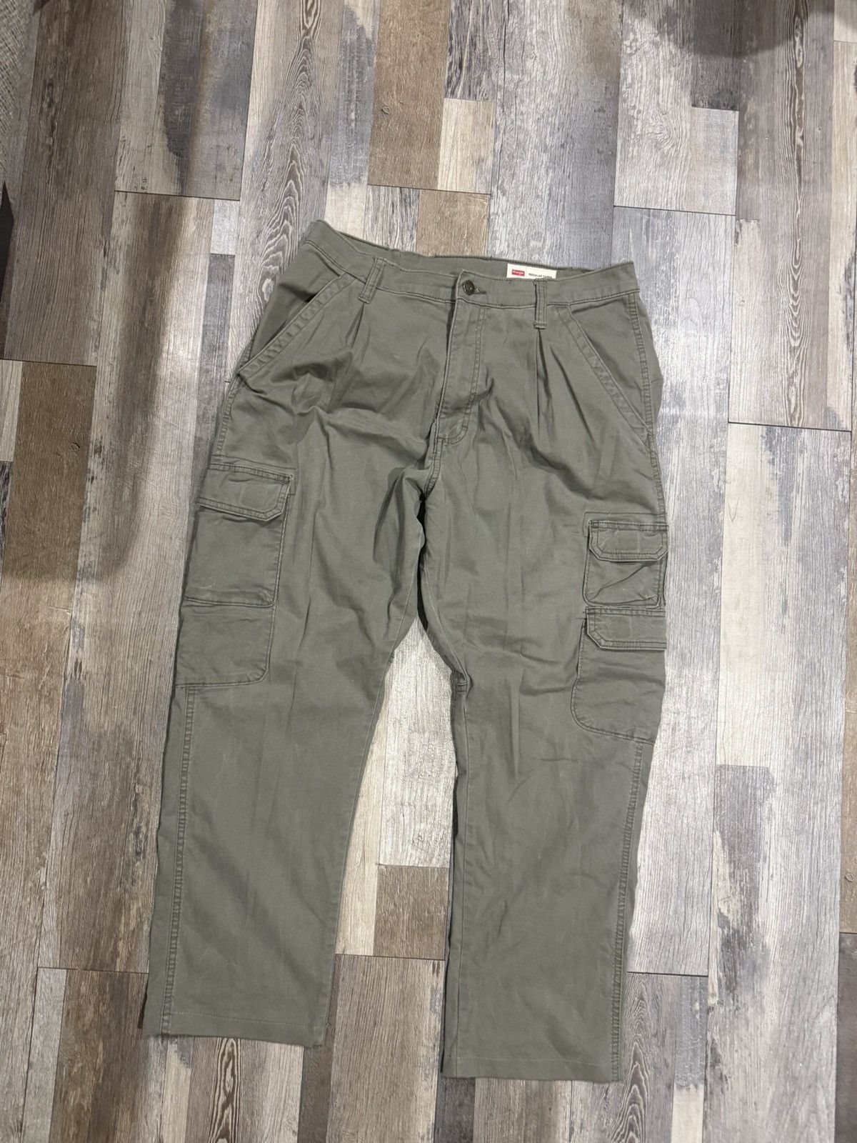 Wrangler Wrangler Cargos Size US 32 / EU 48 - 2 Thumbnail