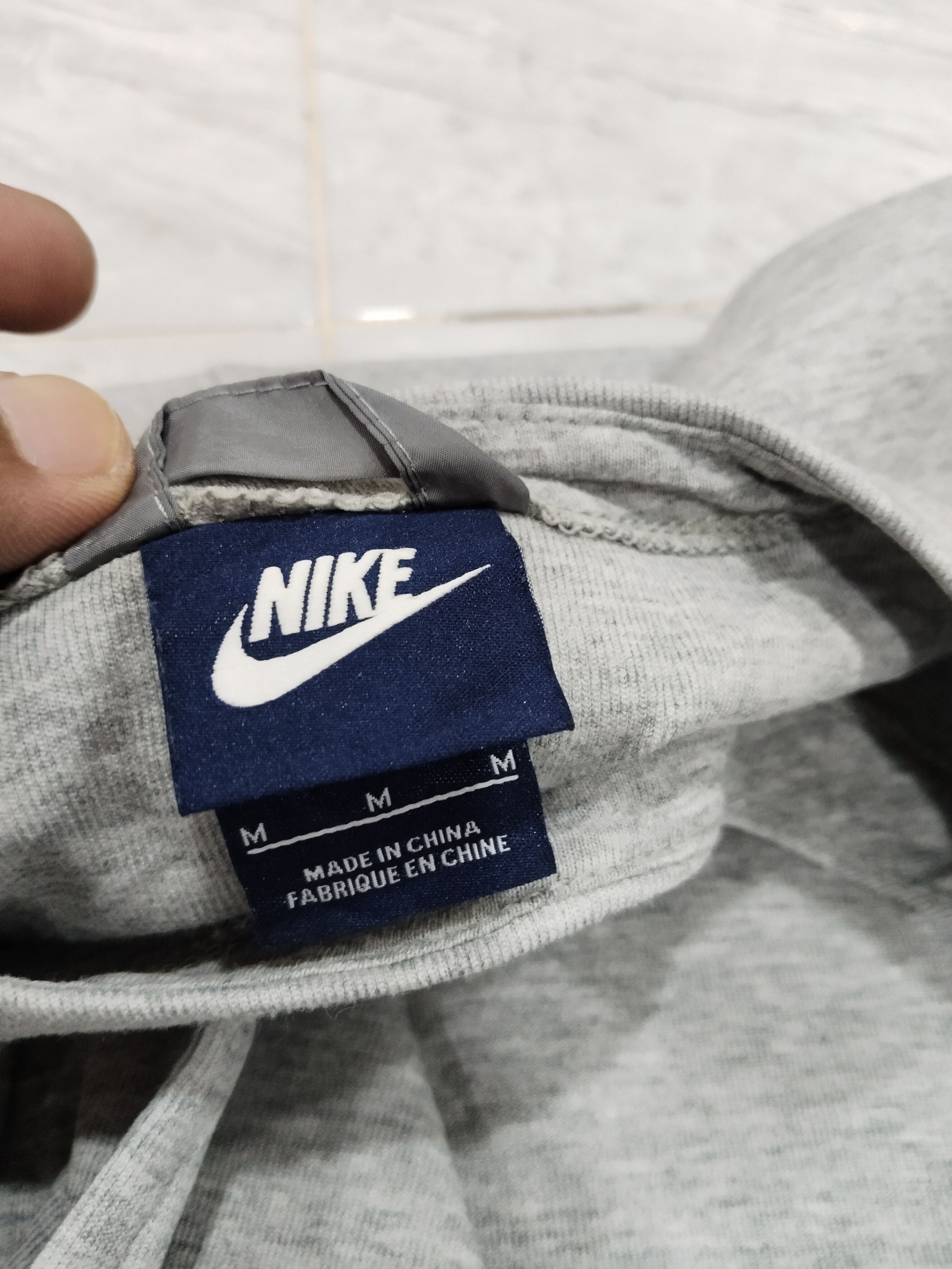 Nike × Vintage Vintage Nike Jogging Small pocket at Cuff Sweatshirt Size M / US 6-8 / IT 42-44 - 7 Thumbnail