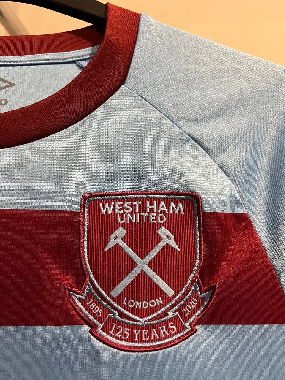 Umbro 2020/21 WEST HAM UNITED AWAY SOCCER JERSEY FOOTBALL SHIRT L Size US L / EU 52-54 / 3 - 7 Thumbnail