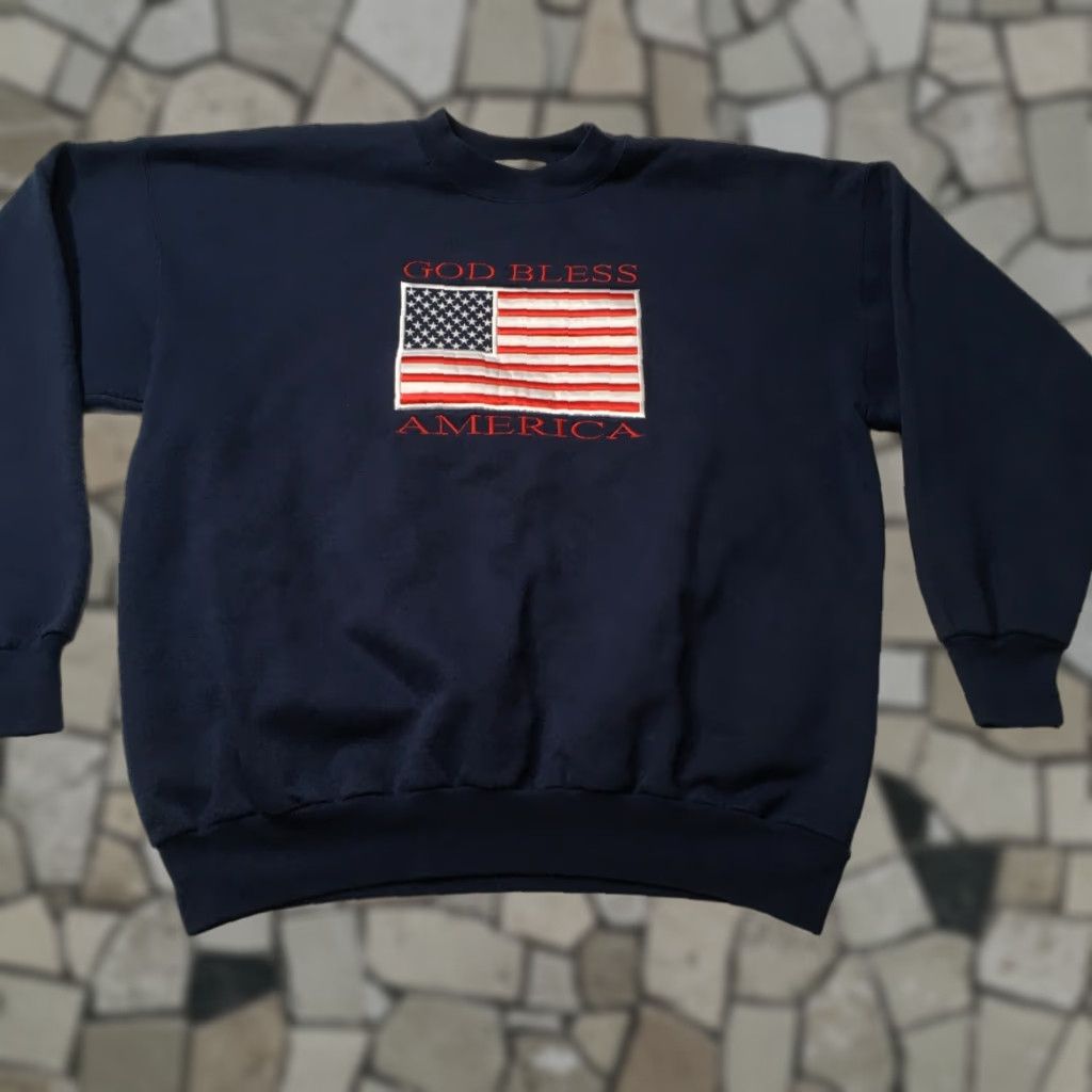 Vintage MC Sports Sweater Men Navy Large Embroidered USA Flag God Bless America Blue Pullover Casual Modern Shirt Size US L / EU 52-54 / 3 - 1 Thumbnail