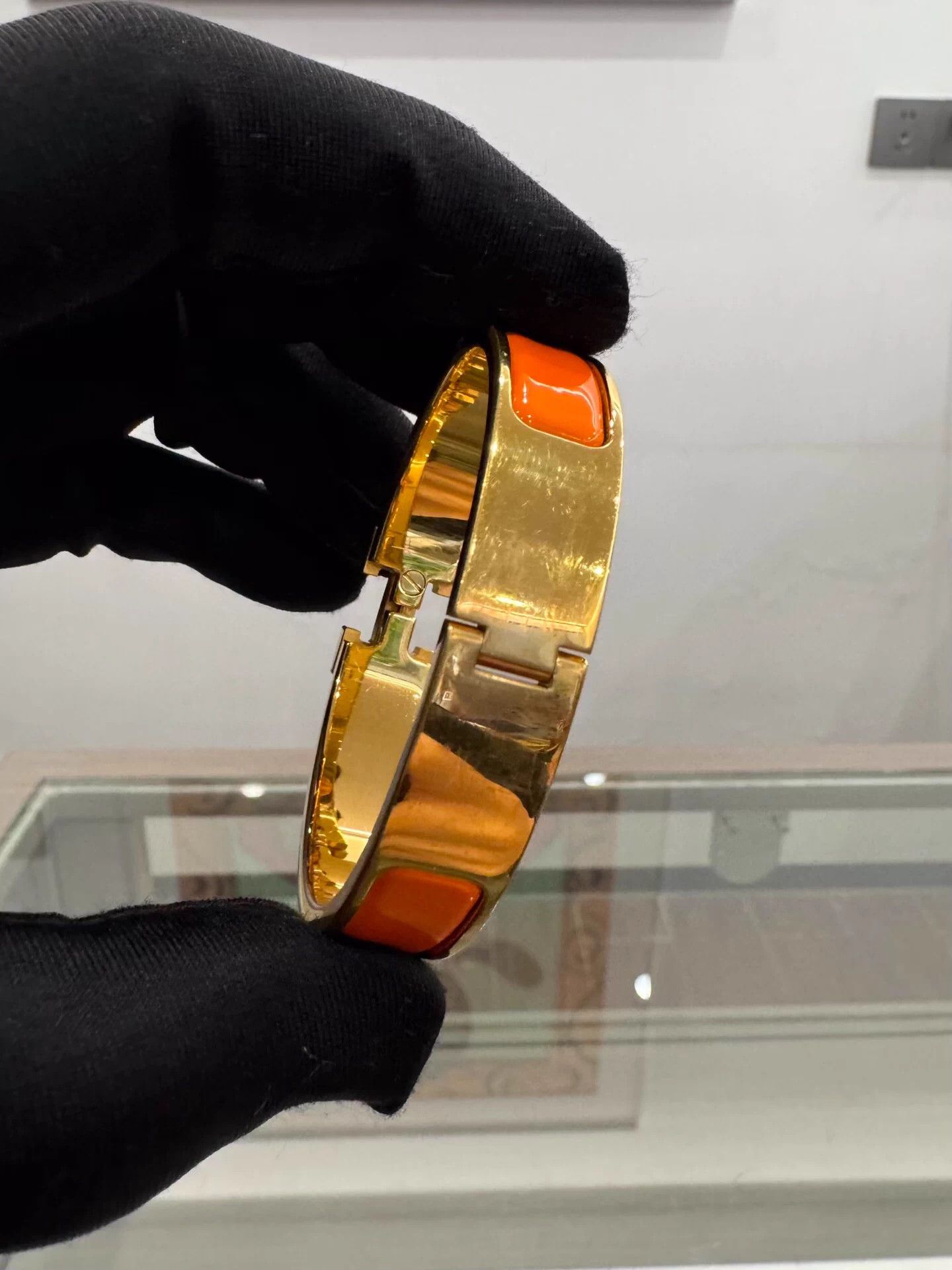 Hermes Hermes Clic H Orange Enamel Gold H Clasp Bangle 99 New Size ONE SIZE - 4 Thumbnail