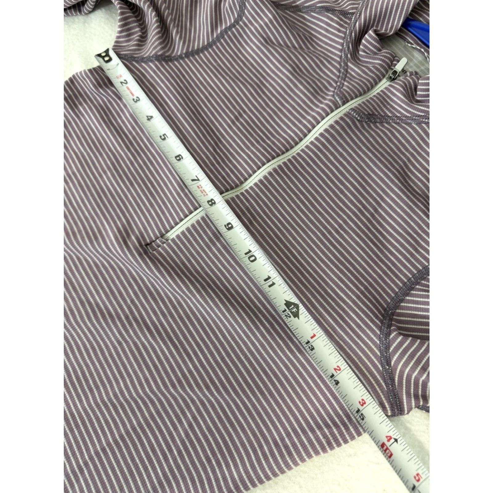 Patagonia Patagonia Capilene Pullover S Women Purple 1/4 Zip Mock Neck Lightweight Polyester Activewear Size S / US 4 / IT 40 - 2 Thumbnail