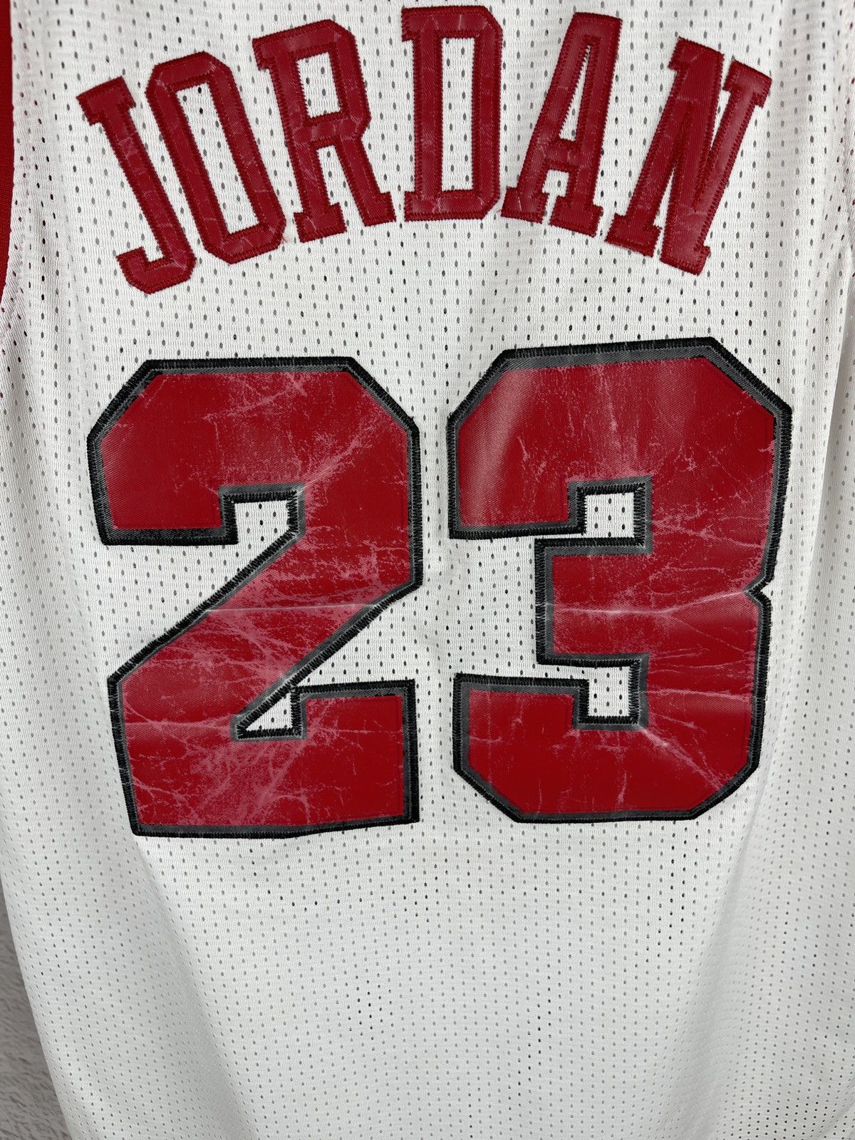 NBA Vintage Nike Chicago Bulls #23 Michael Jordan NBA jersey Size US S / EU 44-46 / 1 - 13 Thumbnail