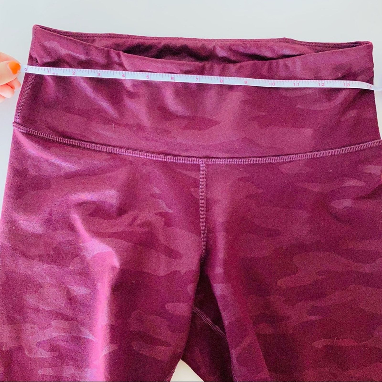 Old Navy OLD NAVY Purple Camo Print High Rise Waisted Biker Shorts 8" Size 29" - 7 Thumbnail