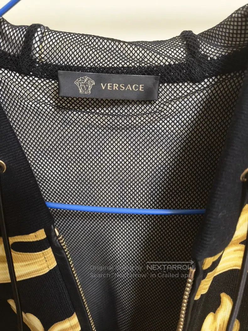 Other Versace Black gold baroque hooded sweatshirt Size US S / EU 44-46 / 1 - 2 Thumbnail