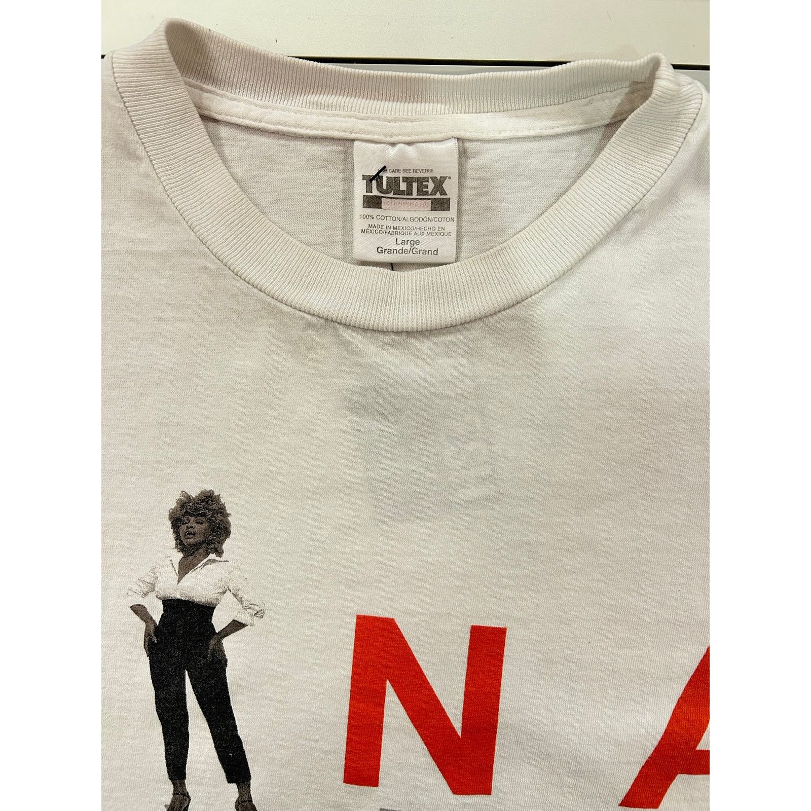 Vintage 1999 Tina Tour Queen Of rock and Roll Size Large Size US L / EU 52-54 / 3 - 5 Thumbnail
