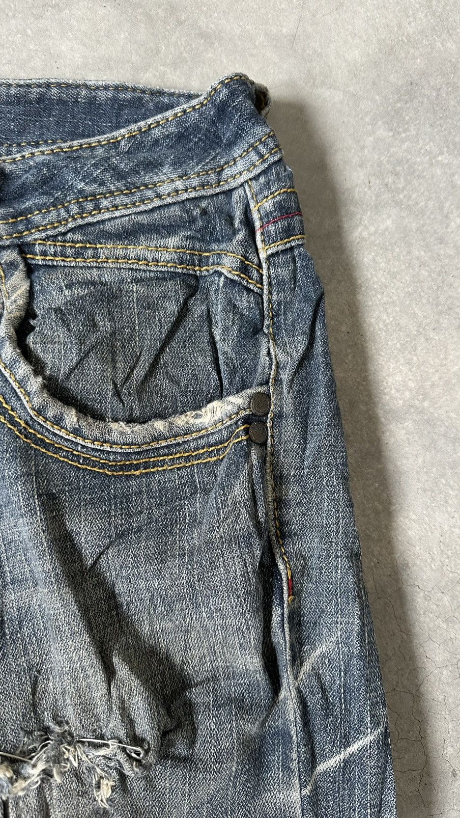 Beauty Beast VINTAGE DISTRESSED DENIM PANT AFFLICTION Size US 30 / EU 46 - 8 Thumbnail