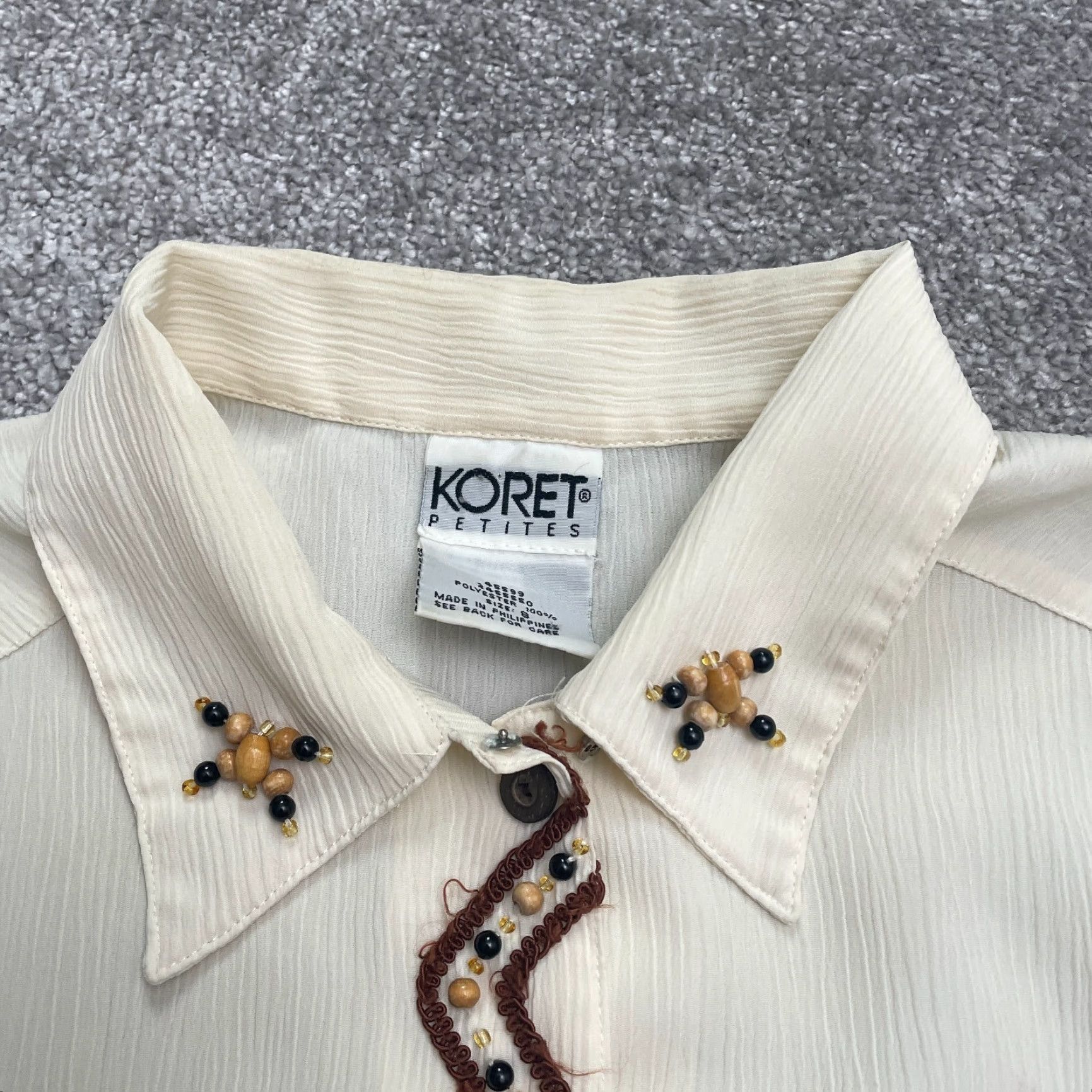 Vintage Koret Vintage Beaded Embroidered Button Down Shirt Womens Petite 8 Ivory Blouse Size M / US 6-8 / IT 42-44 - 3 Thumbnail