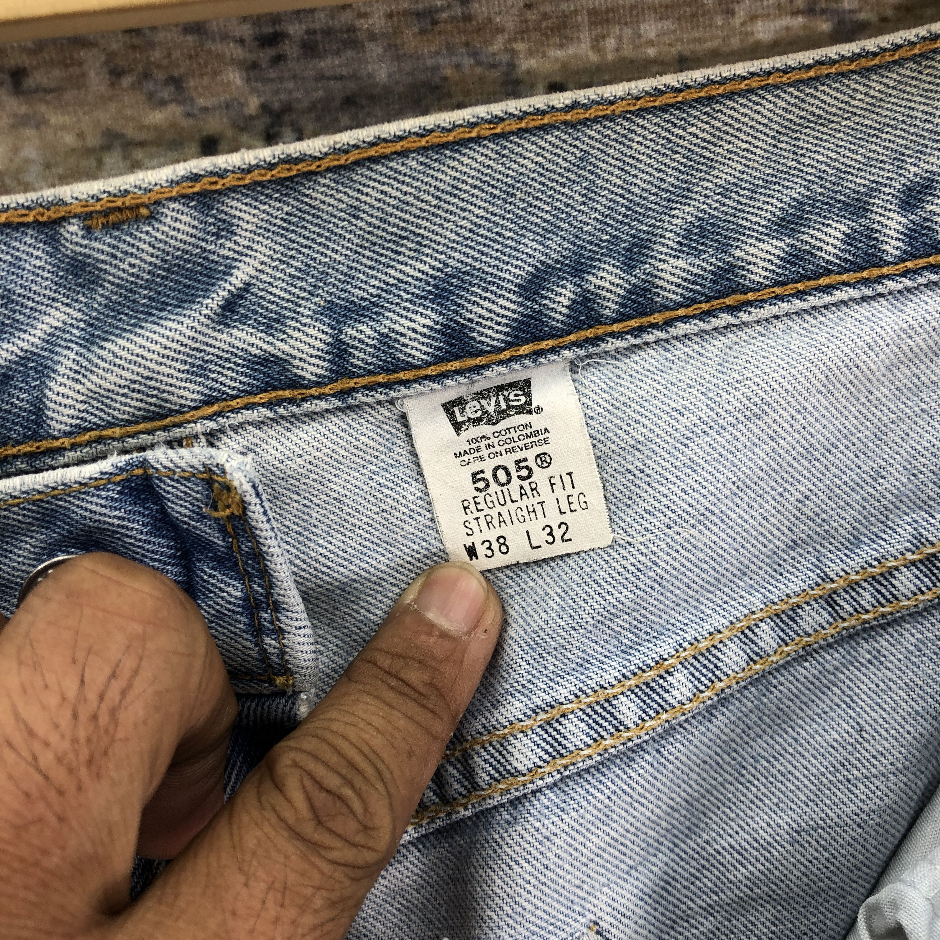 Levi's Vintage Levis 505 Light Wash Jeans Levi's Dirty Faded Denim Size US 37 - 8 Thumbnail