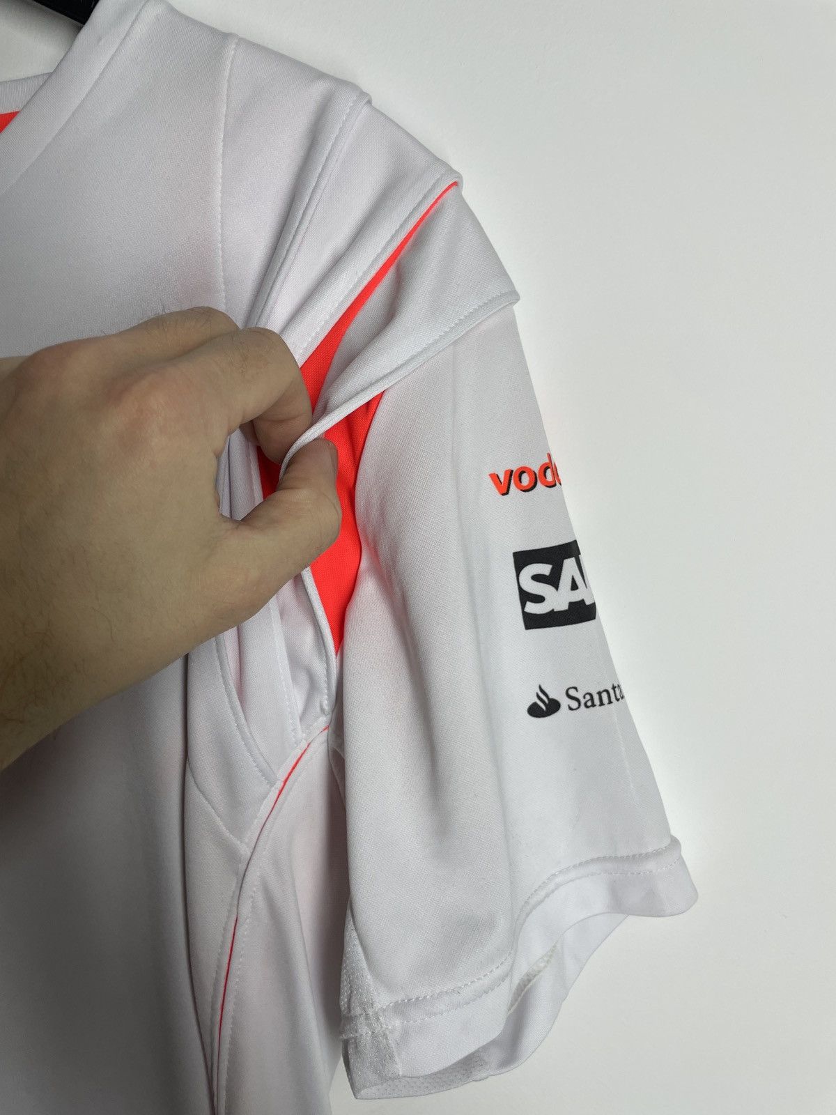 Mercedes-Benz Vintage Lewis Hamilton Mercedes Mclaren 2008 t shirt Size US XL / EU 56 / 4 - 3 Thumbnail
