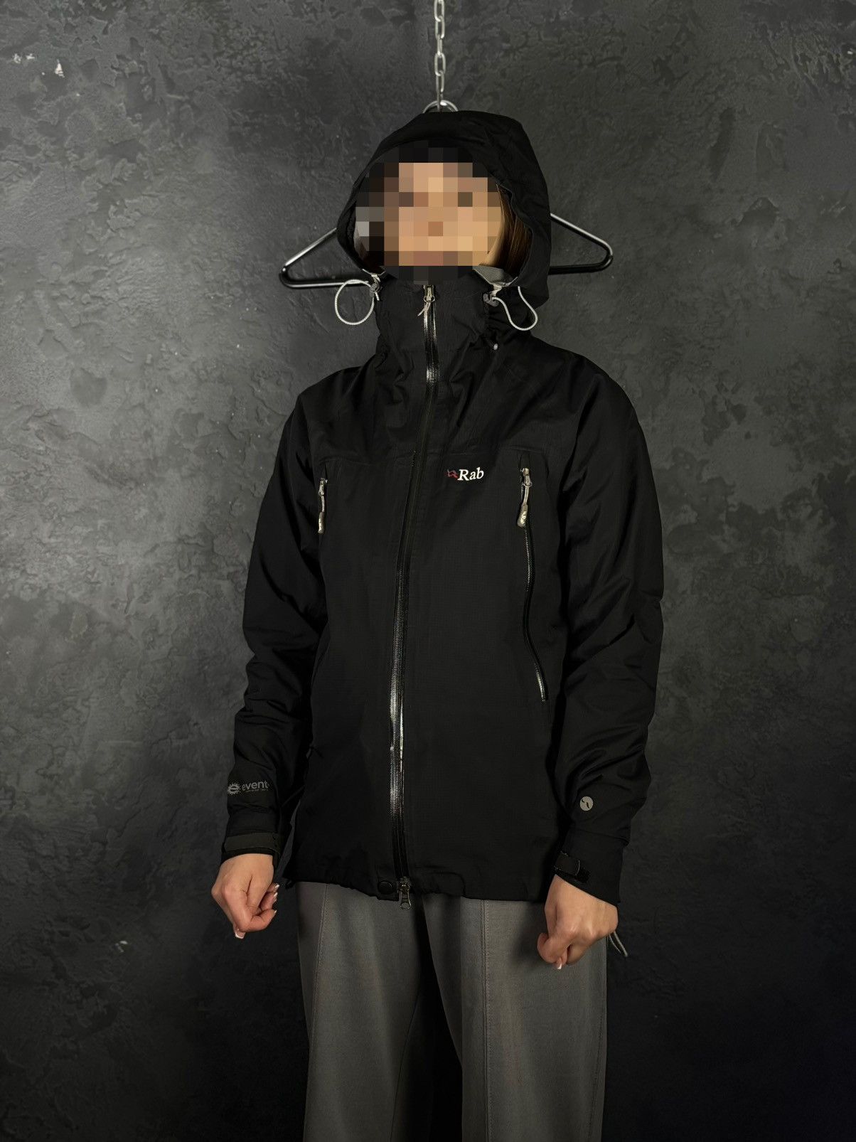 Rab RAB Latok Alpine Jacket Size M Womens Black Size M / US 6-8 / IT 42-44 - 1 Thumbnail