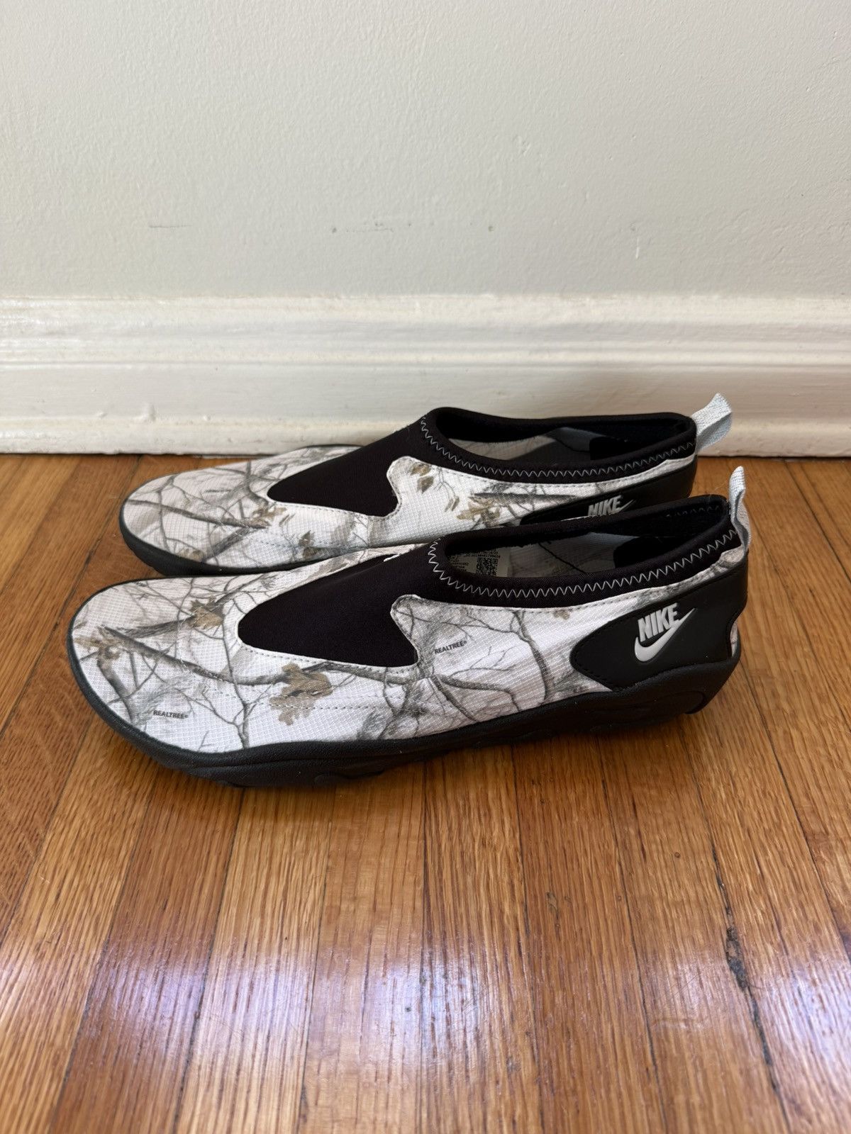Nike Nike Realtree WaterMoc Size 12US Size US 12 / EU 45 - 2 Thumbnail