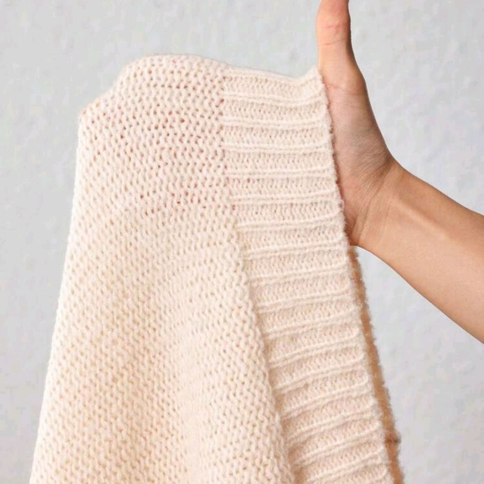 Shein JUICY CHERRIES ☆ TIE FRONT ☆ PEACHY CREAM CARDIGAN 22w ☆ NWT Size 3XL / US 20-22 - 8 Thumbnail