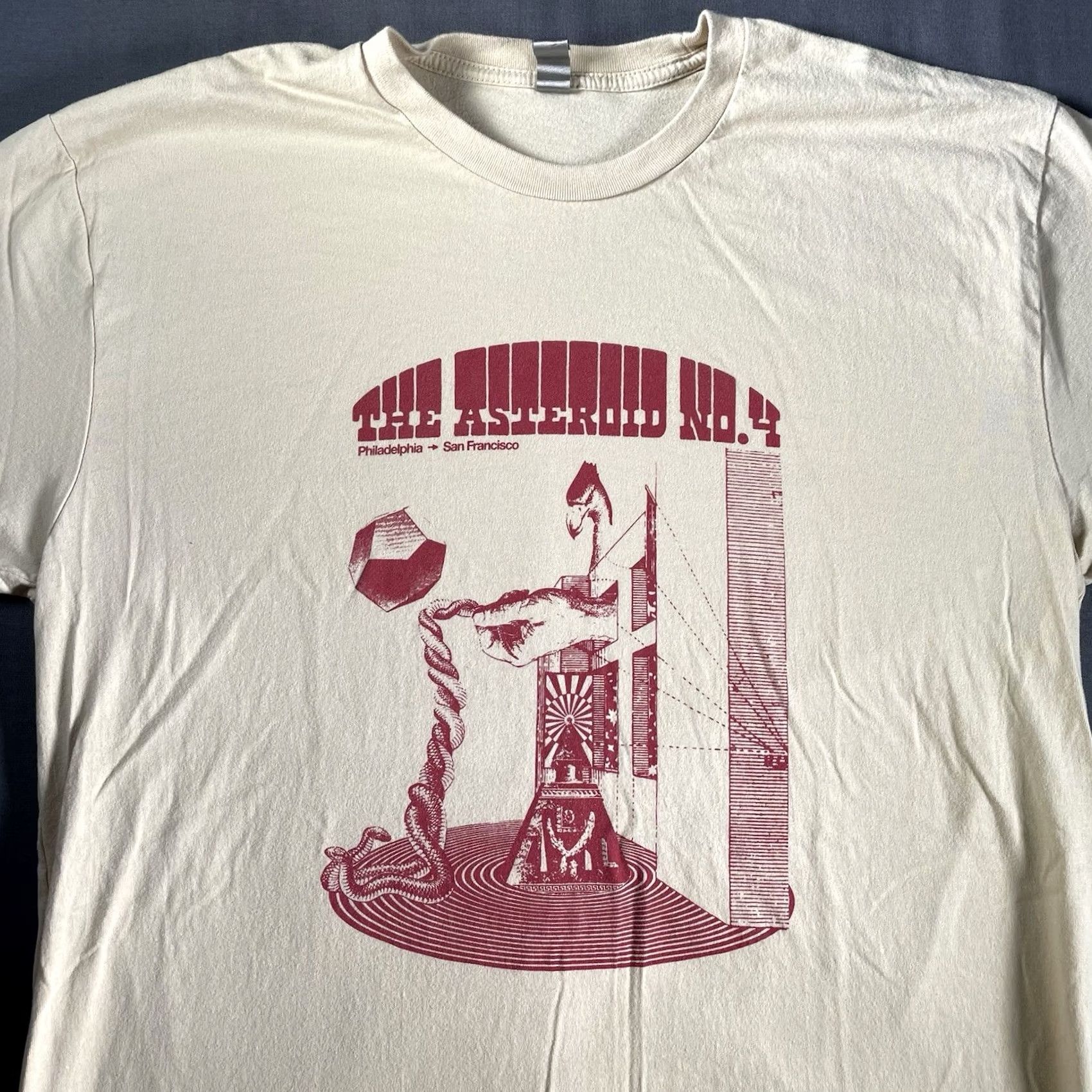Vintage VINTAGE Asteroid Shirt Mens L Beige Red Band Hippie Rock Music USA Size US L / EU 52-54 / 3 - 2 Thumbnail