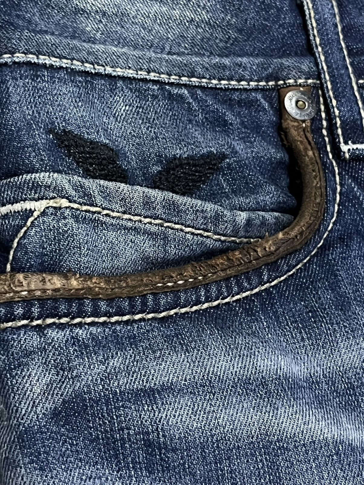 Asspizza × Robins Jeans 🔥Robin's Jean Studded Flap Distressed Denim USA Made (W33) Size US 33 - 7 Thumbnail
