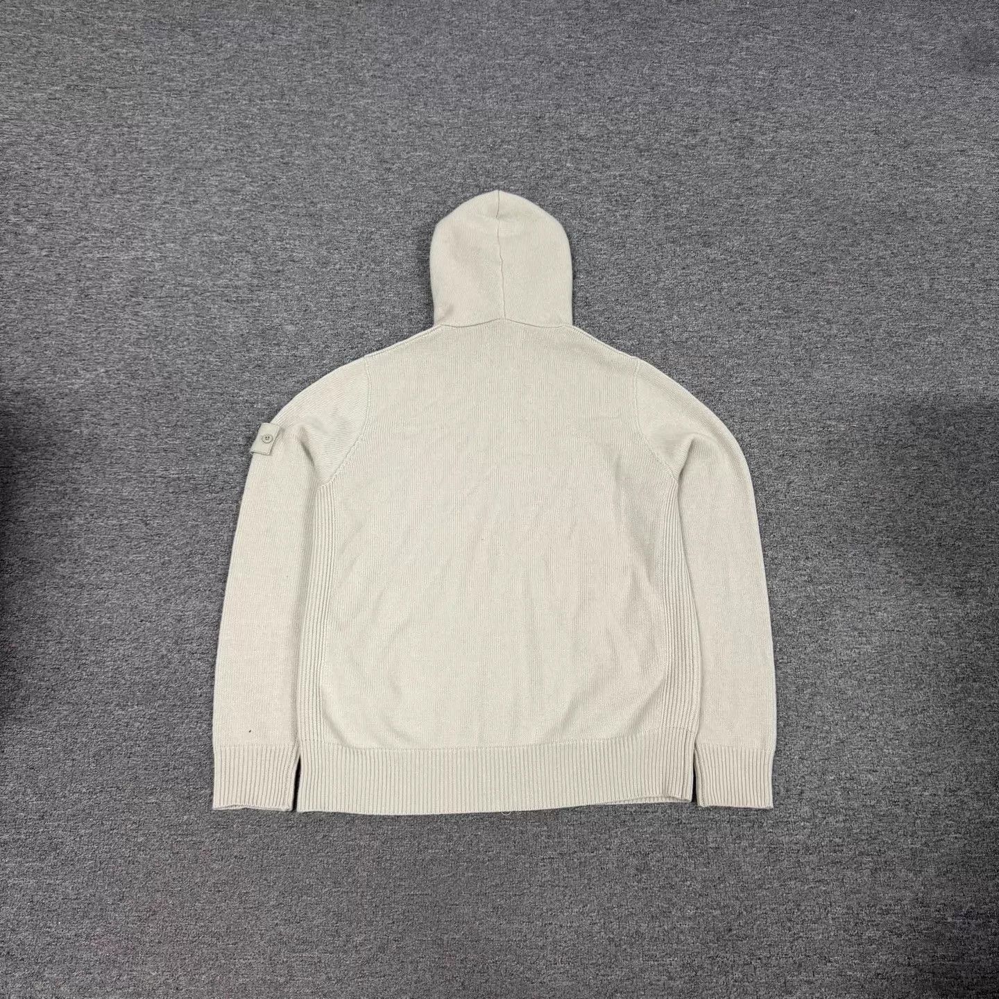 Stone Island Stone Island patch logo hooded zip jacket L Size US L / EU 52-54 / 3 - 2 Thumbnail