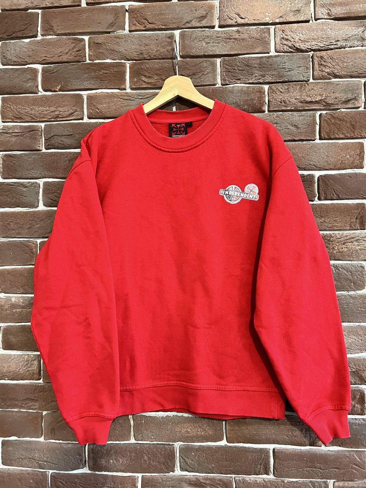 Independent Truck Co. Independent Truck Company Vintage Y2k Skate Crewneck Rest Size US M / EU 48-50 / 2 - 2 Thumbnail