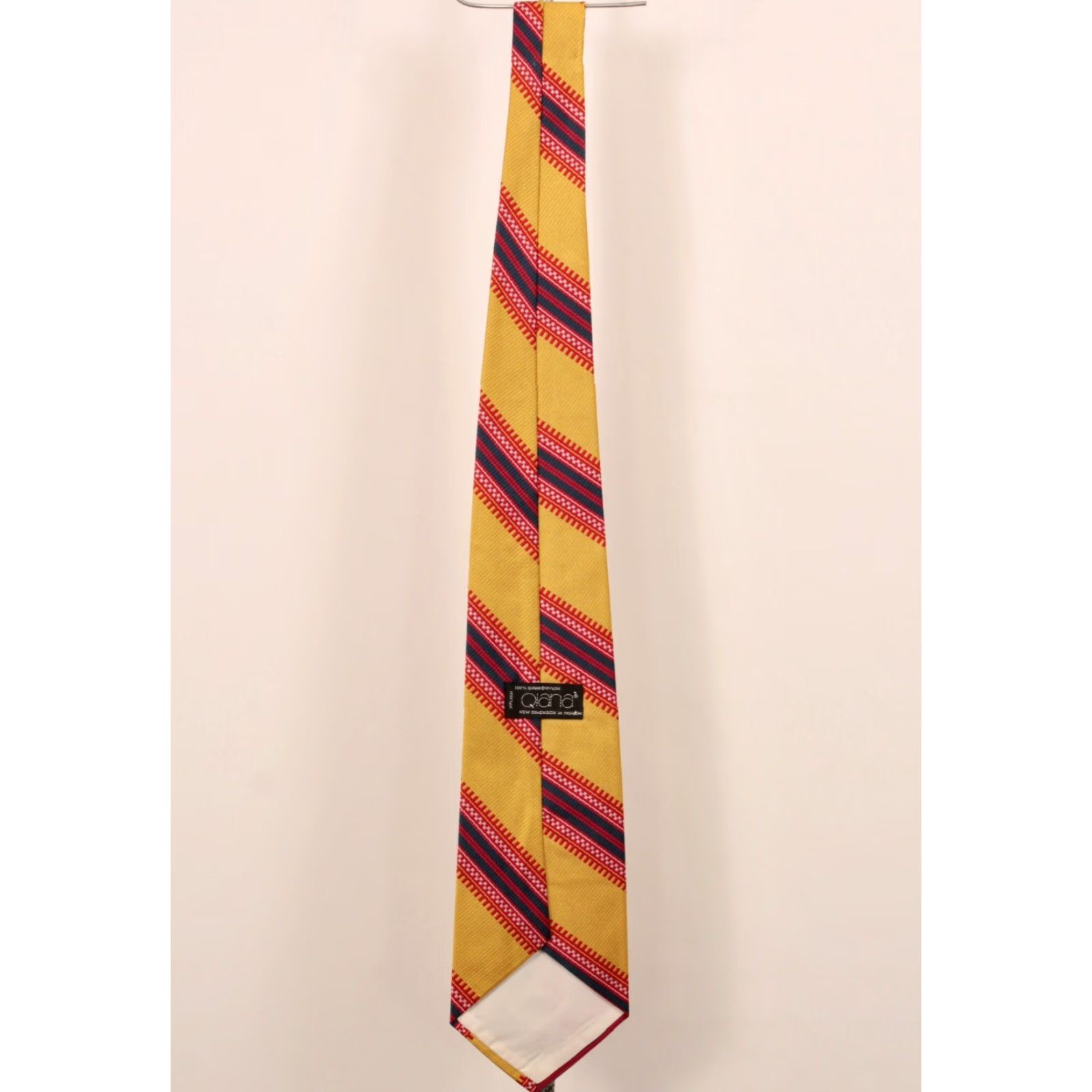 Vintage VTG Qiana 70s Tie Neck Tie Men's NOS Yellow Red Striped Wide 4.5" 53" Nylon Necktie Size ONE SIZE - 7 Thumbnail