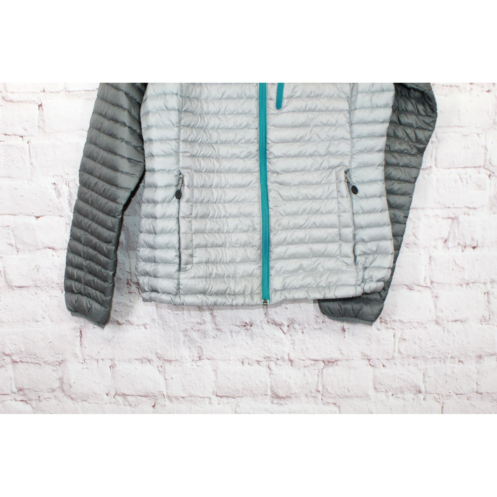 L.L. Bean LL Bean Ultralight 850 Down Hooded Jacket Colorblock Size XS / US 0-2 / IT 36-38 - 3 Thumbnail