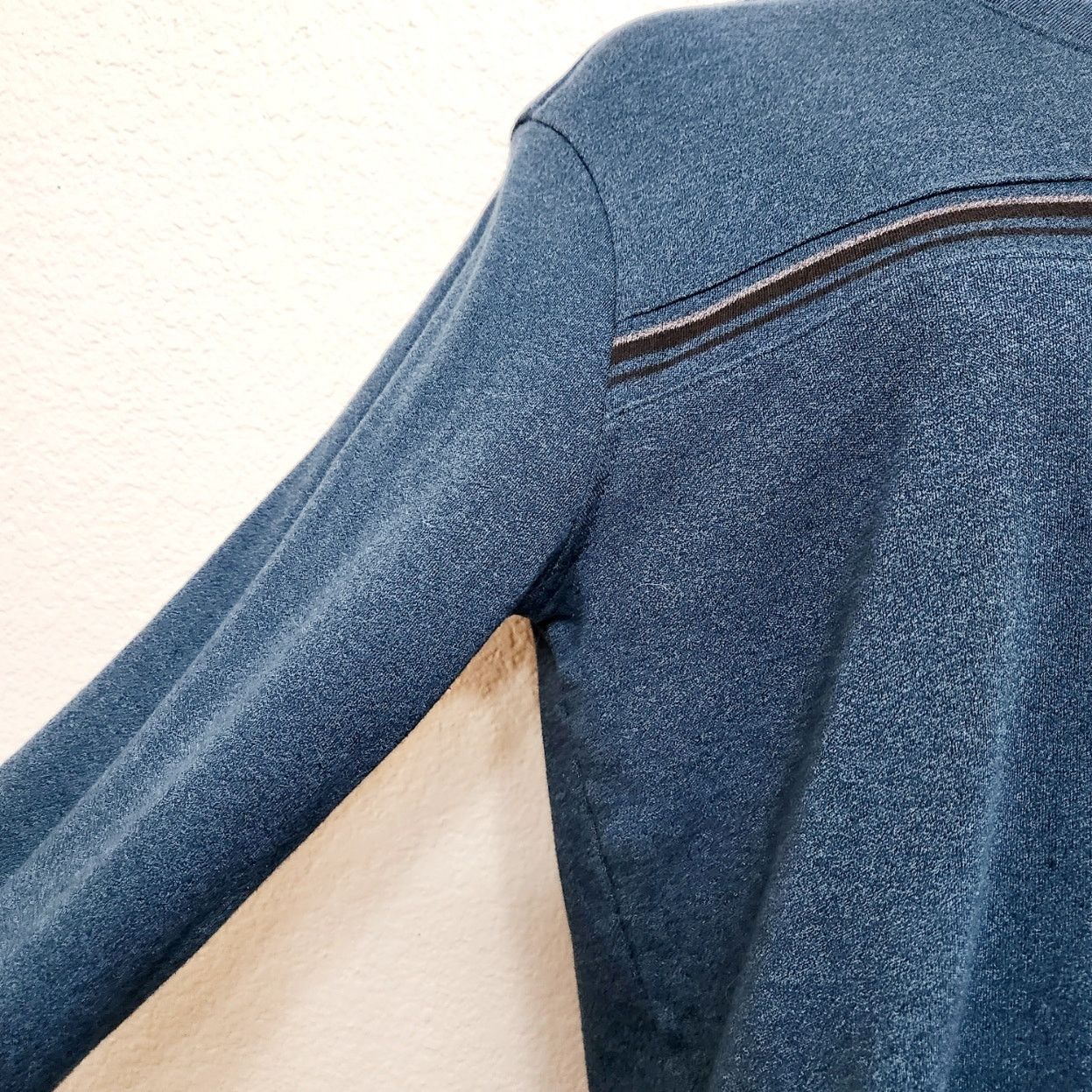 Other Van Heusen Blue Gray Long Sleeve Layered Look Top Small Size US S / EU 44-46 / 1 - 2 Thumbnail