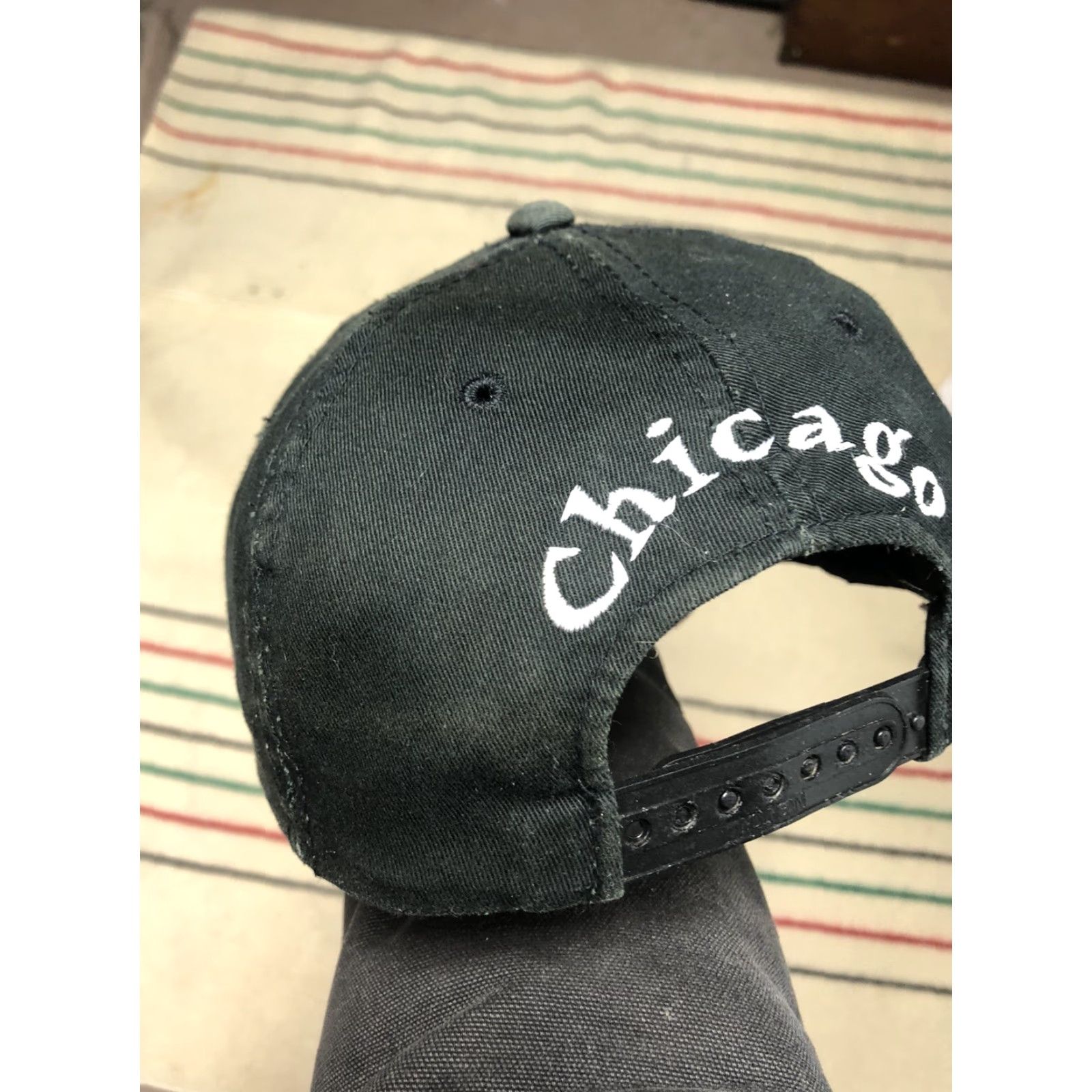 Sports Specialties VINTAGE Sports Specialties SnapBack Hat Chicago Bulls Rare Style Script Spellout Mens Adjustable Black Sports Specialties Hat Size ONE SIZE - 3 Thumbnail