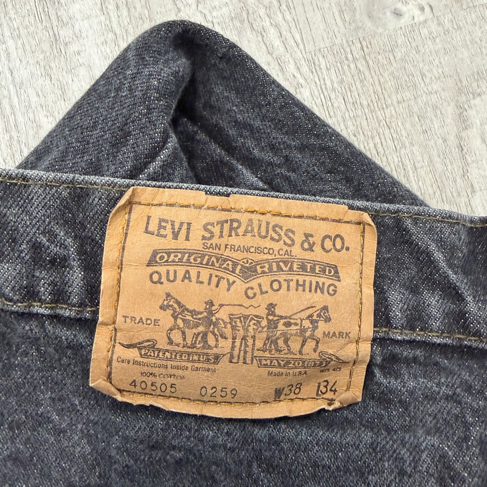 Levi's Vintage Levis 505 Jeans Men 38x34 (Fits 38x32) Denim 80s Size US 38 / EU 54 - 6 Thumbnail